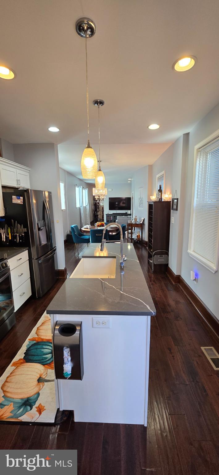 HIGHLANDTOWN - Residential