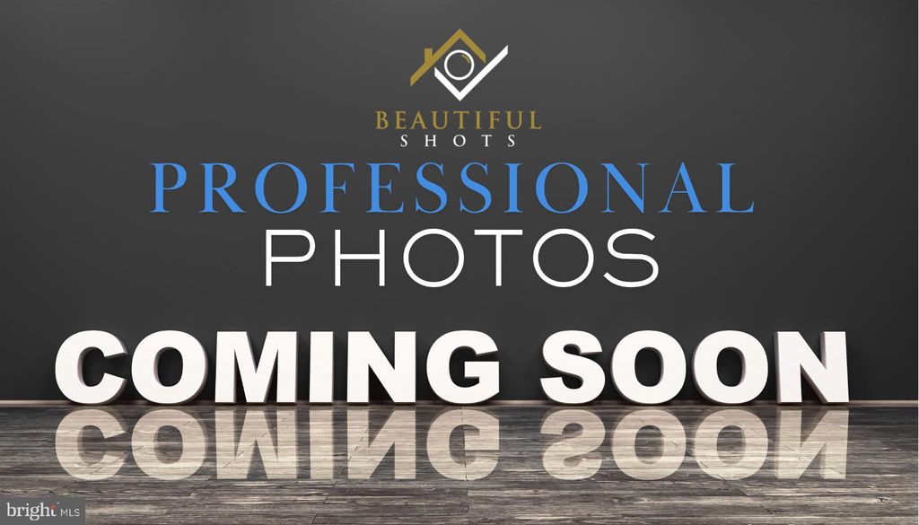 Photo of 27 Fox Farm Lane, DOWNINGTOWN, PA 19335 (MLS # PACT2112096)