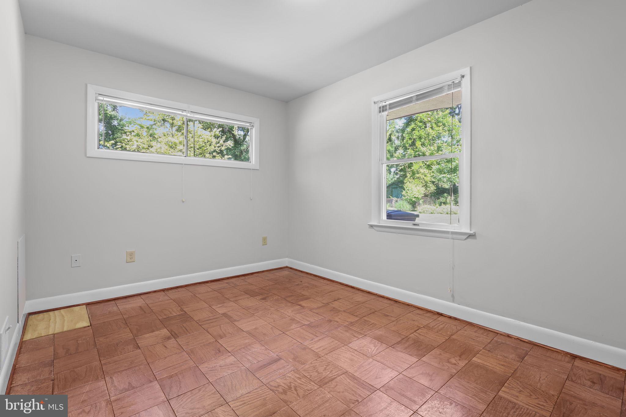 FORT WASHINGTON FOREST - Residential