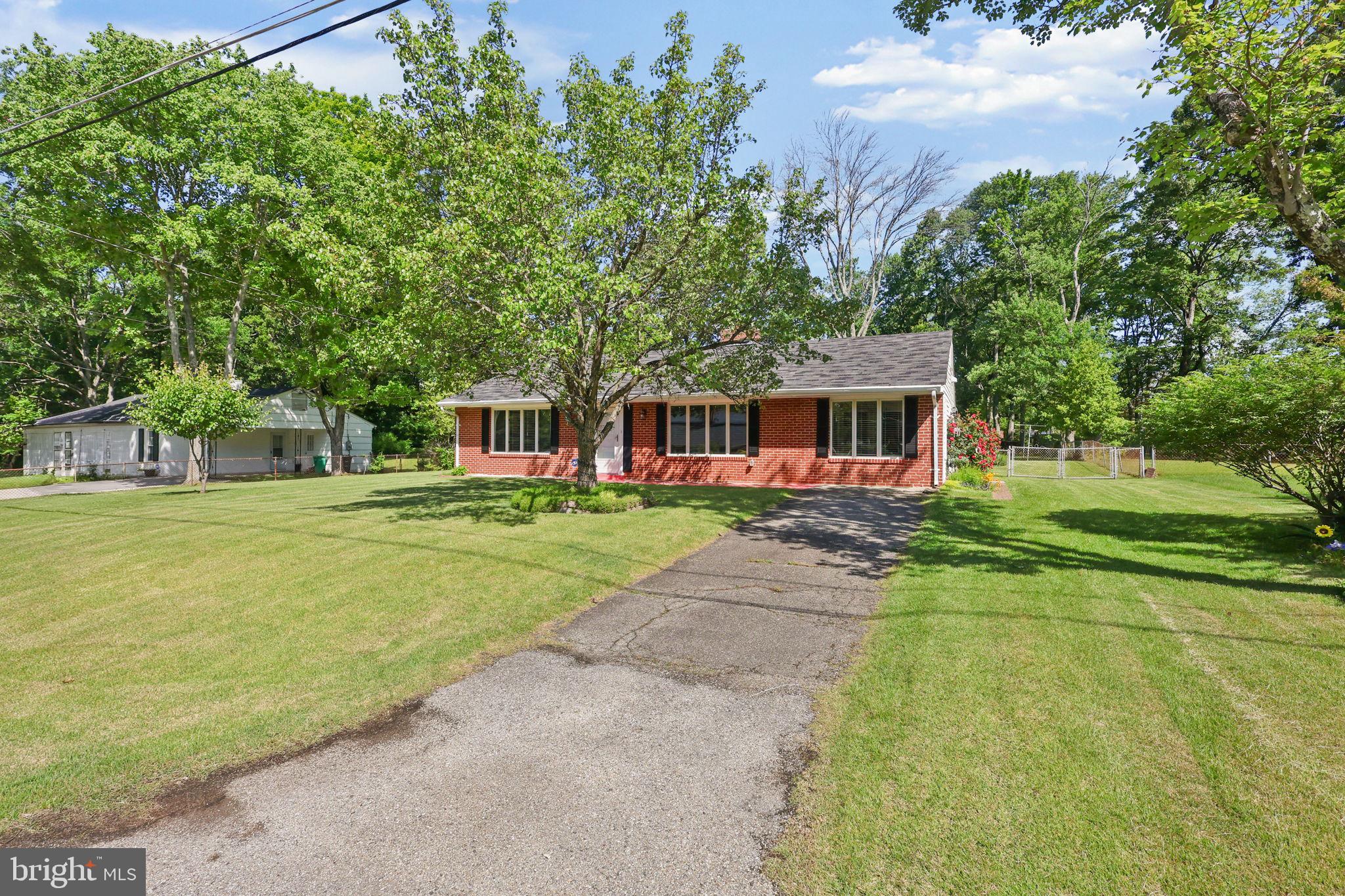 FORT WASHINGTON FOREST - Residential