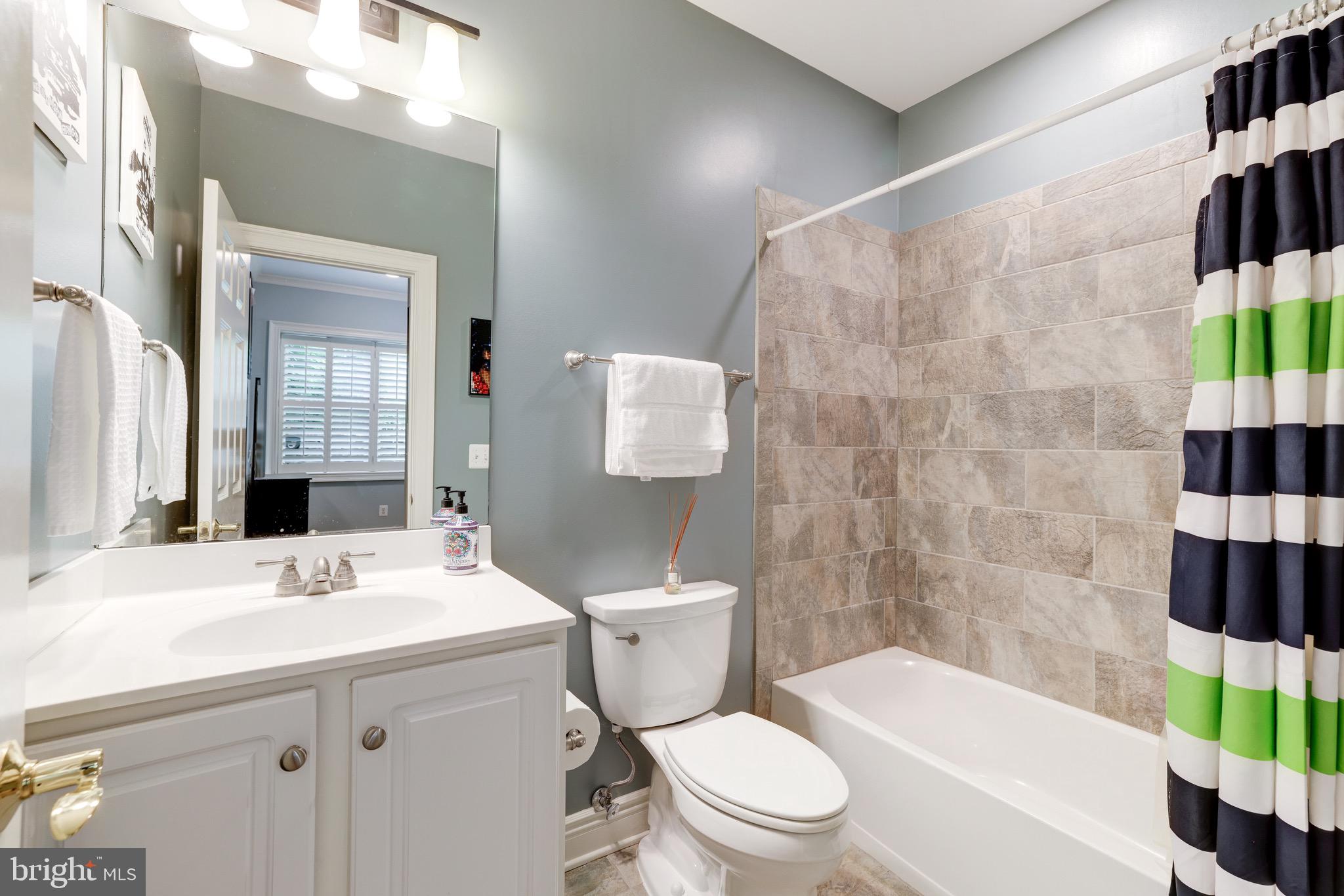 LANGLEY FOREST - Residential