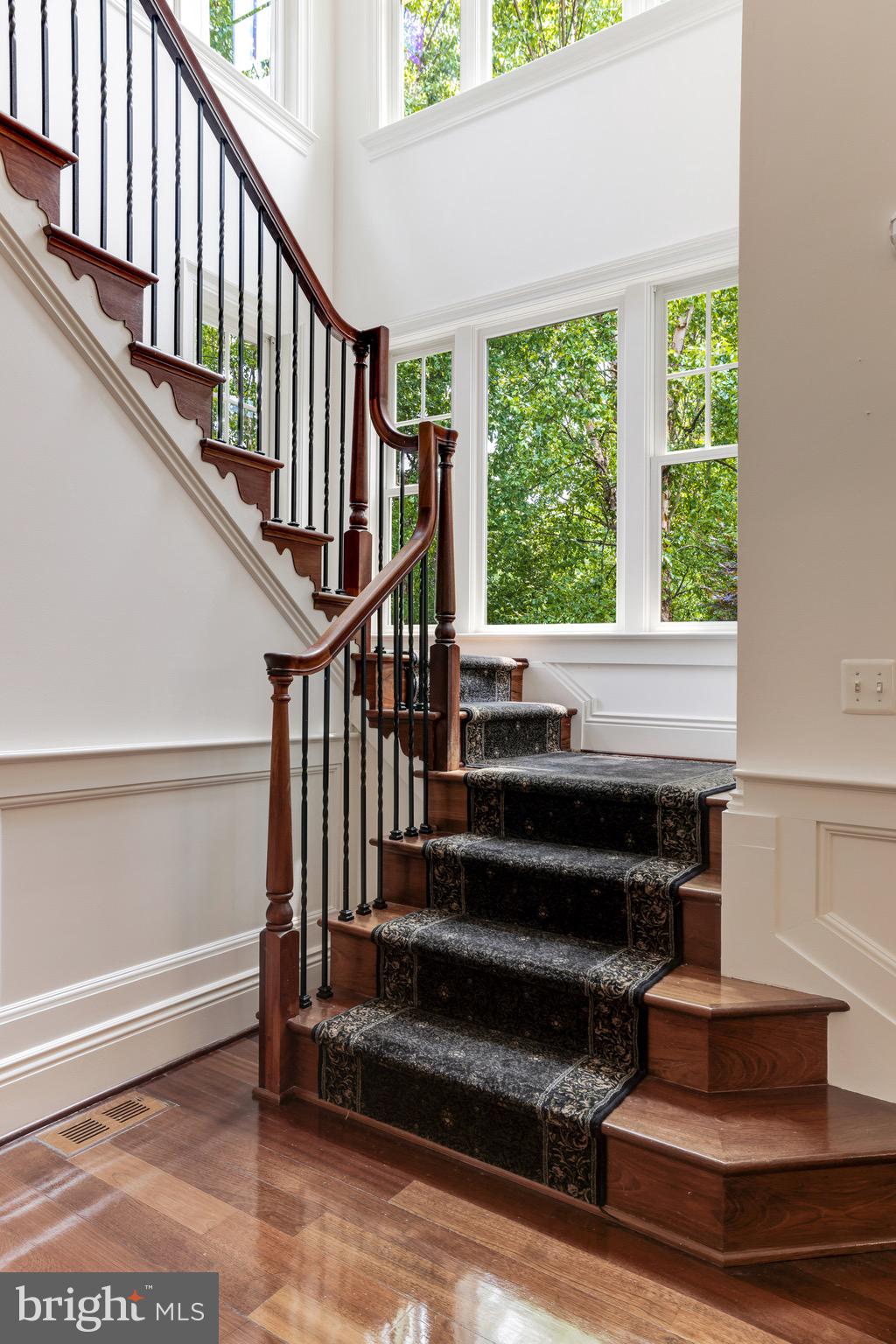 LANGLEY FOREST - Residential