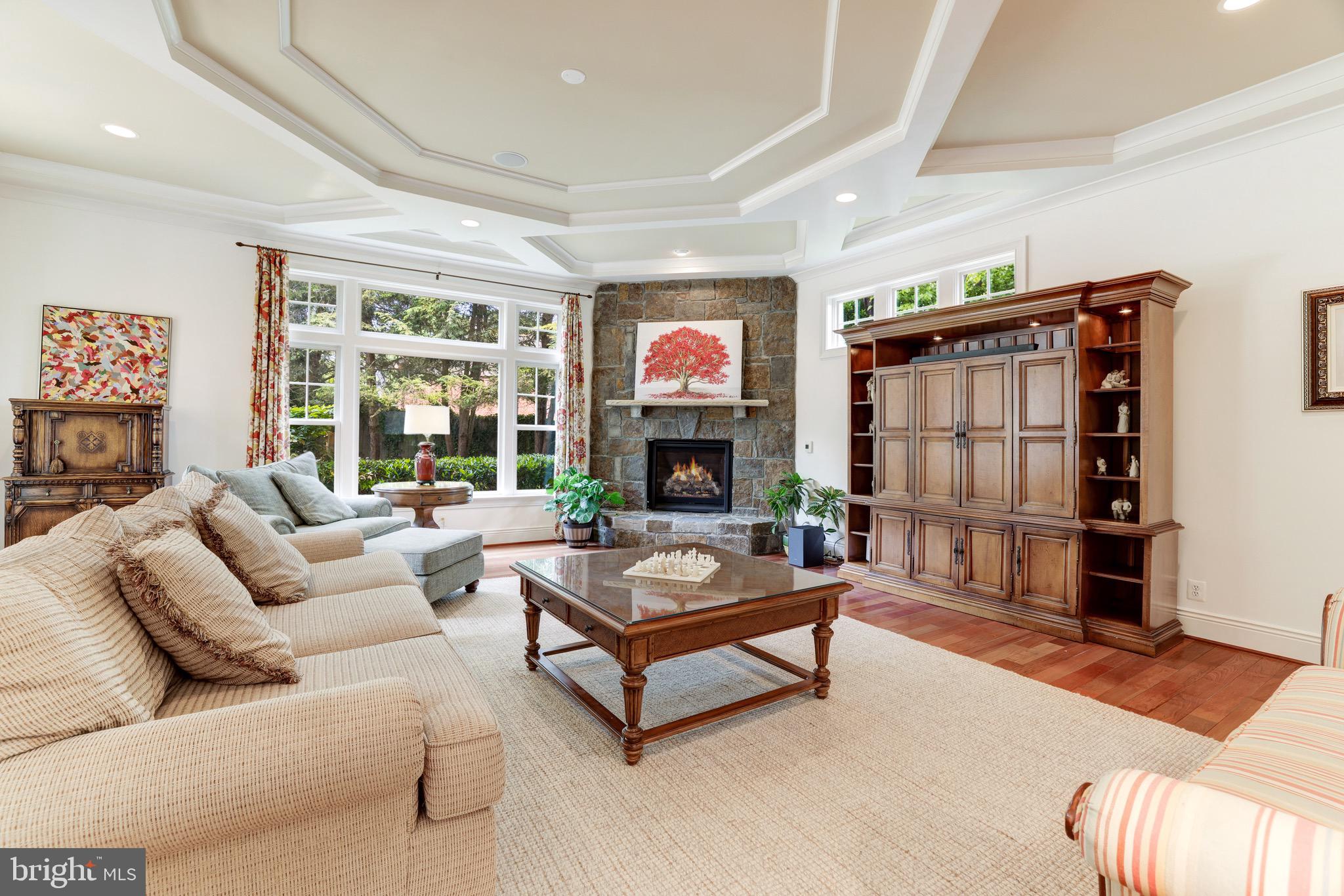 LANGLEY FOREST - Residential