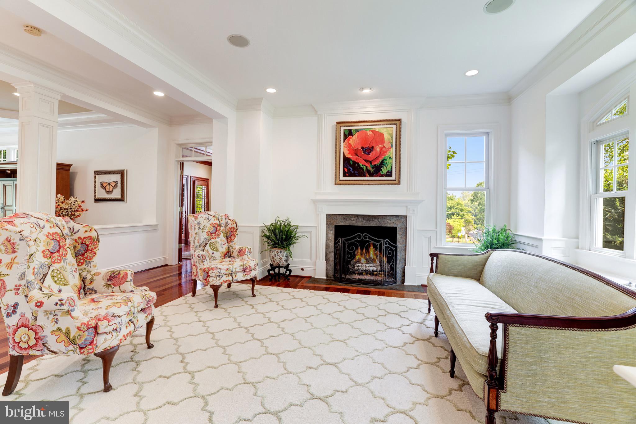 LANGLEY FOREST - Residential