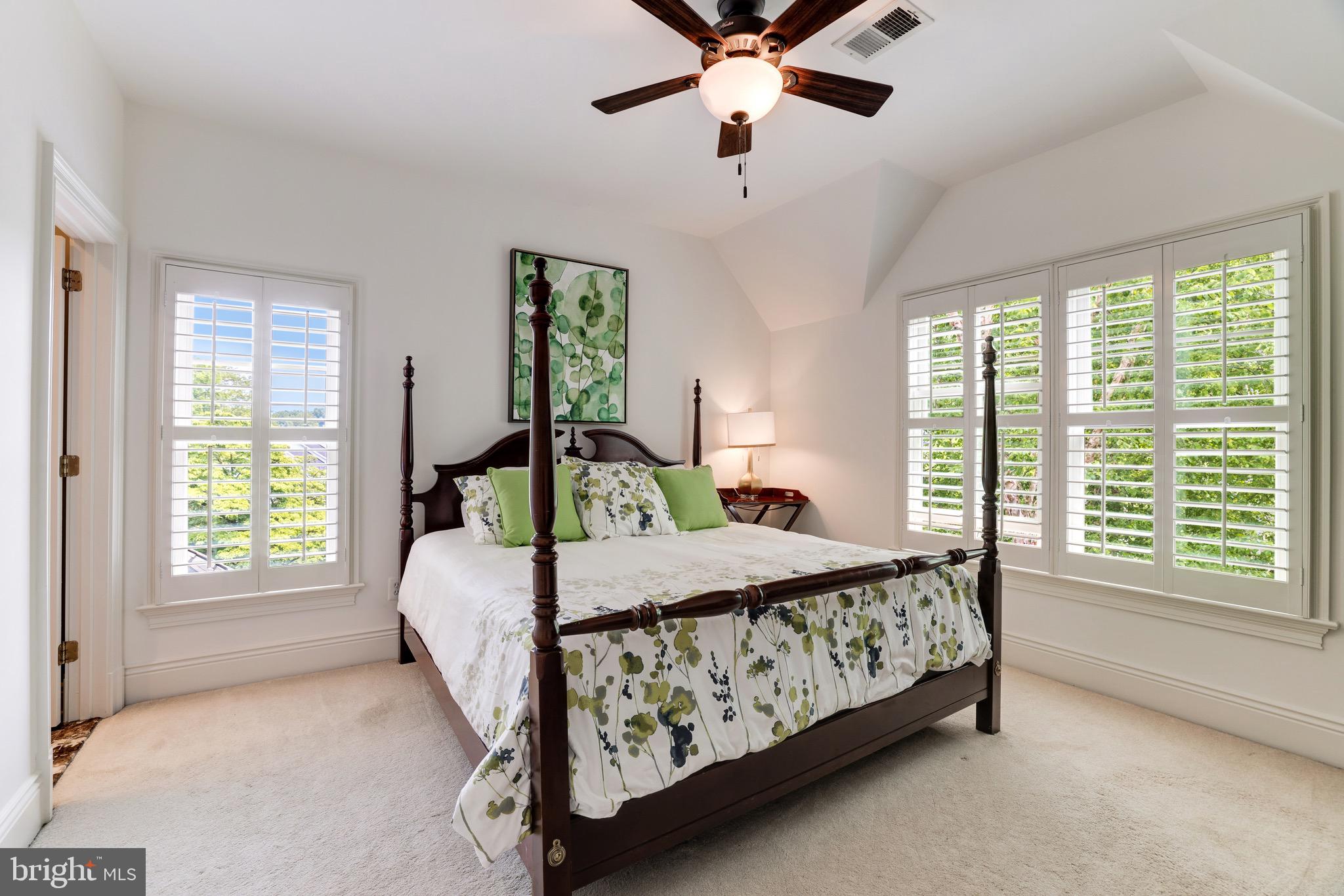 LANGLEY FOREST - Residential