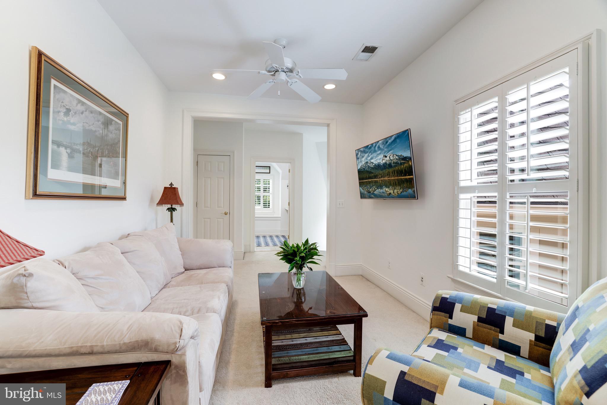 LANGLEY FOREST - Residential