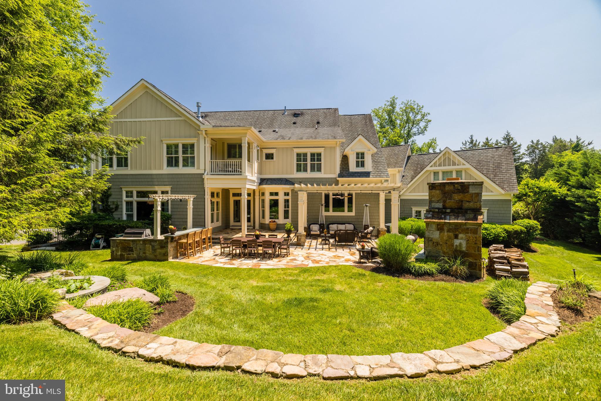 LANGLEY FOREST - Residential