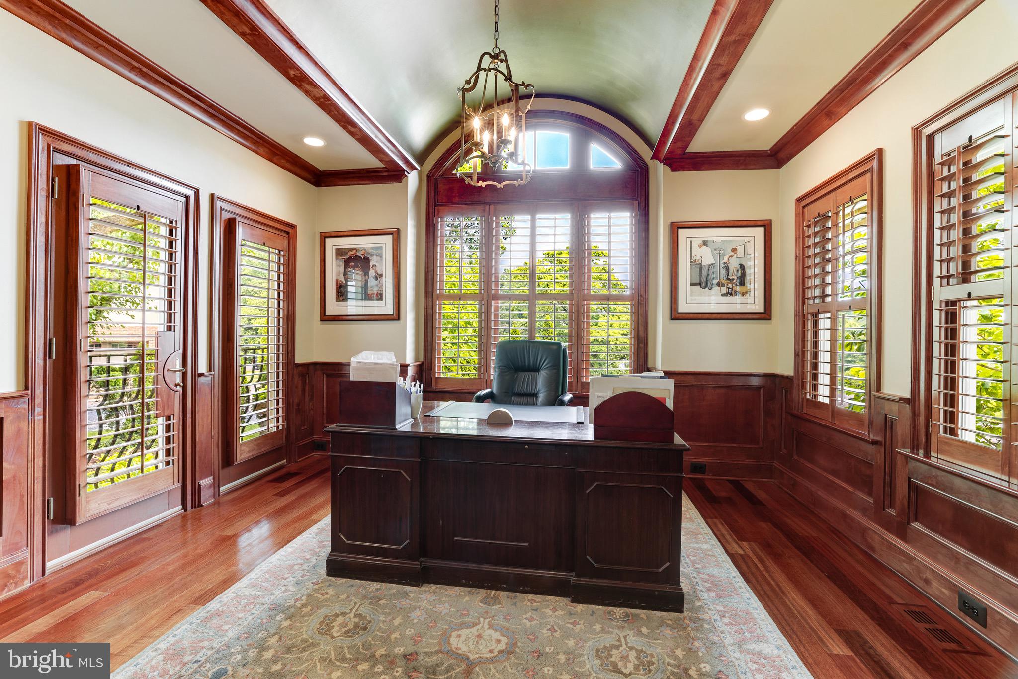 LANGLEY FOREST - Residential