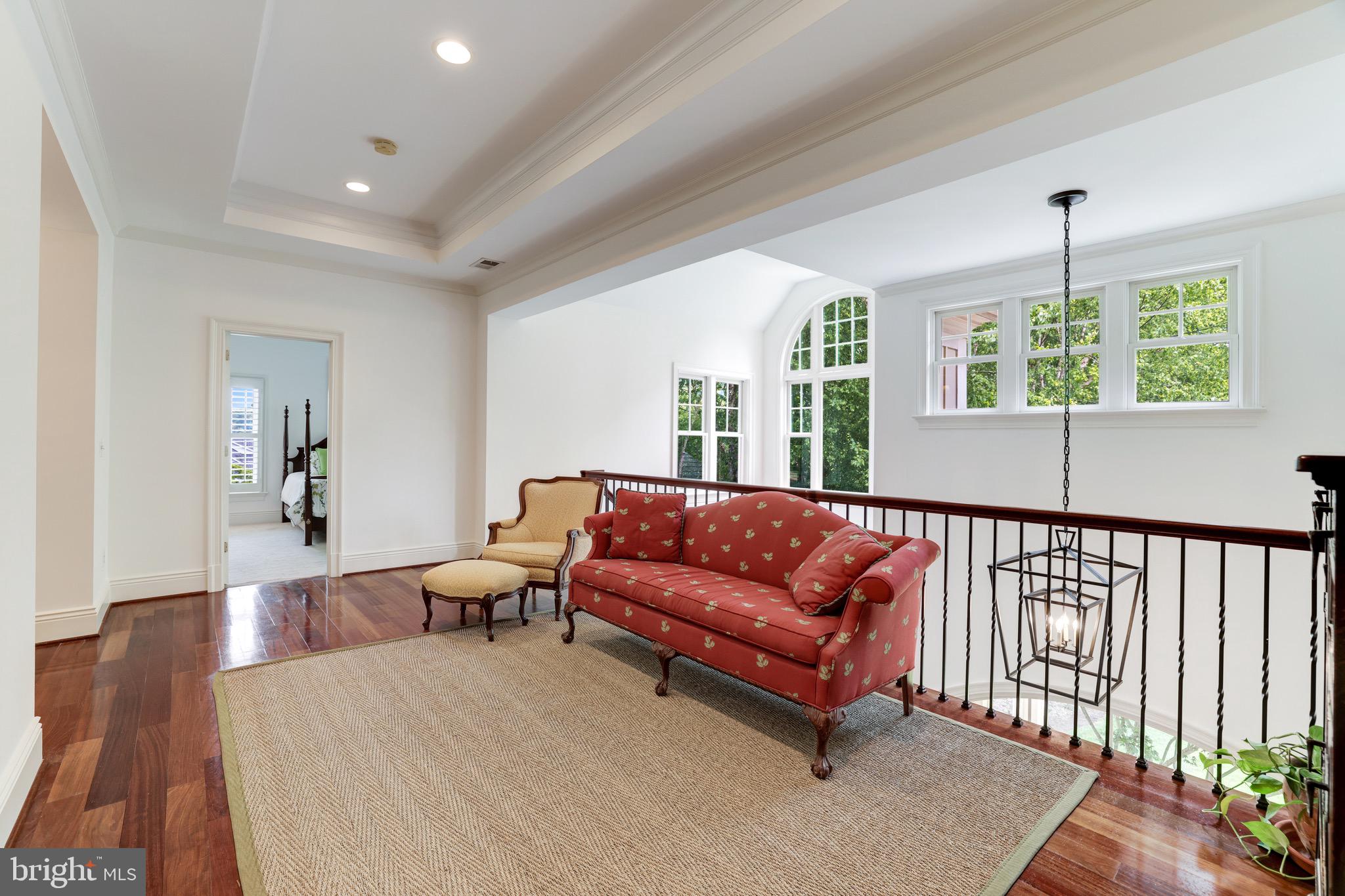 LANGLEY FOREST - Residential