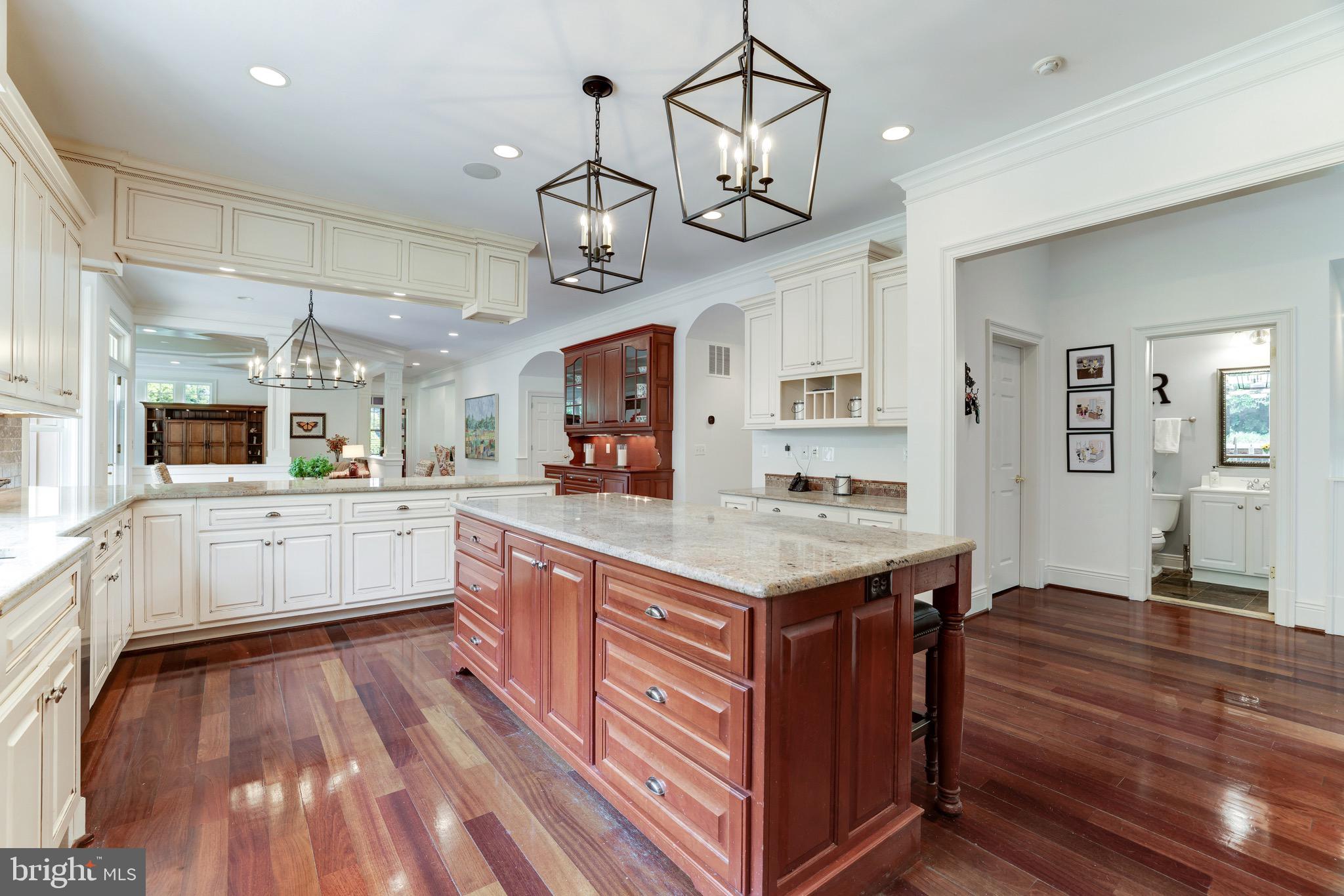 LANGLEY FOREST - Residential