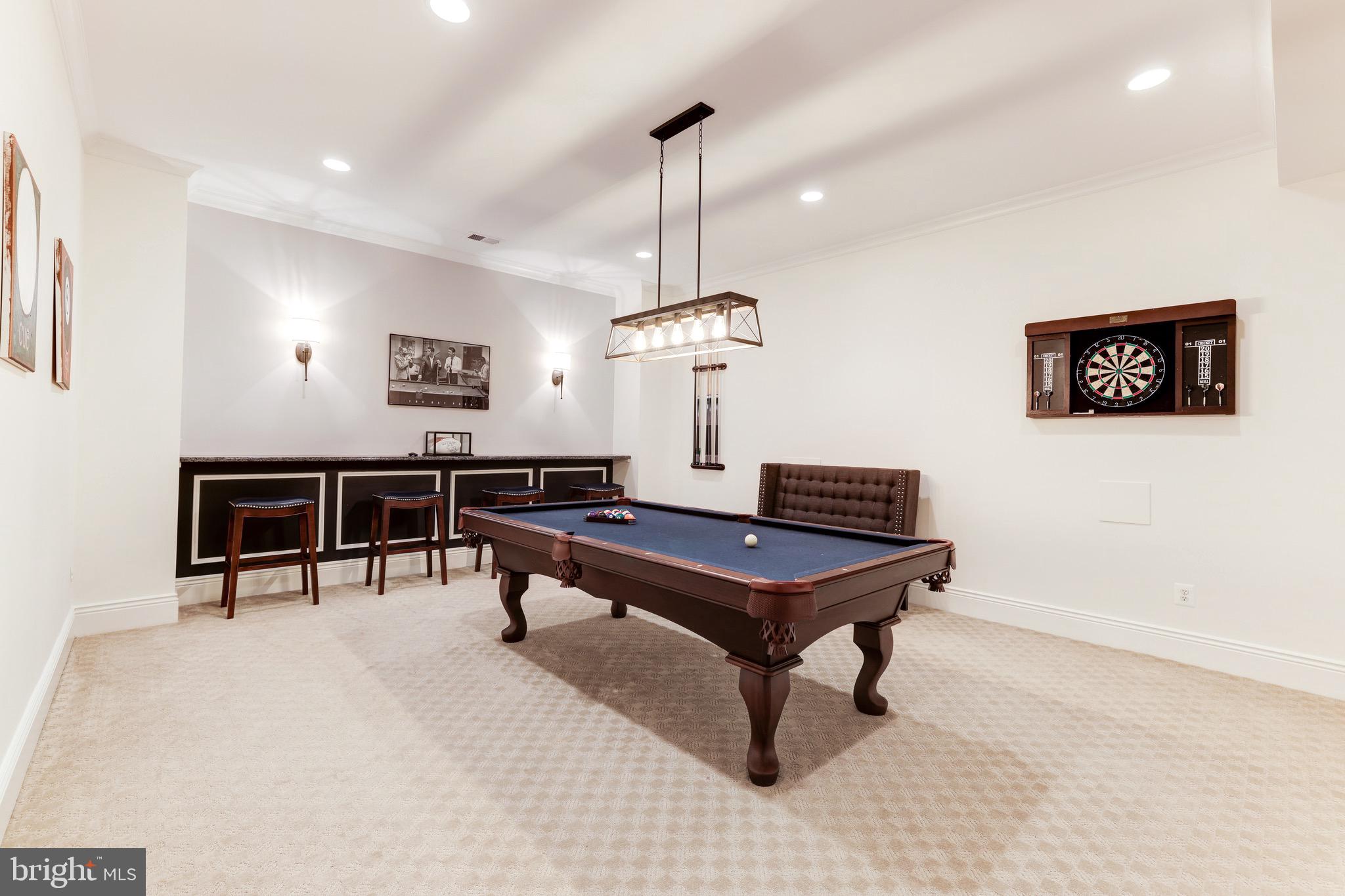 LANGLEY FOREST - Residential