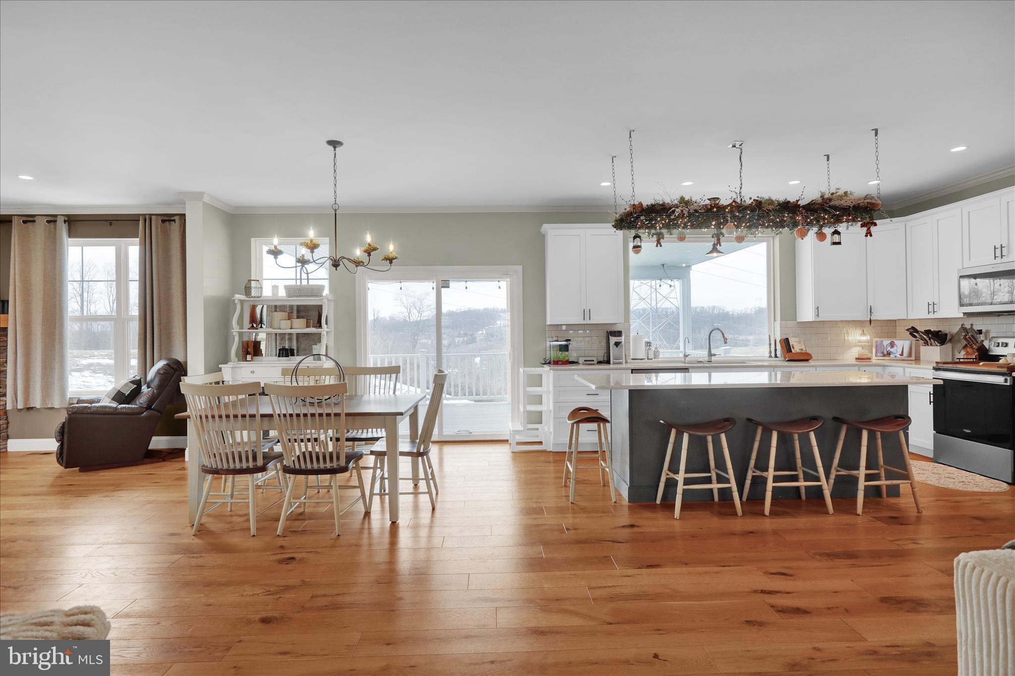 WHEATFIELD RUN - Residential