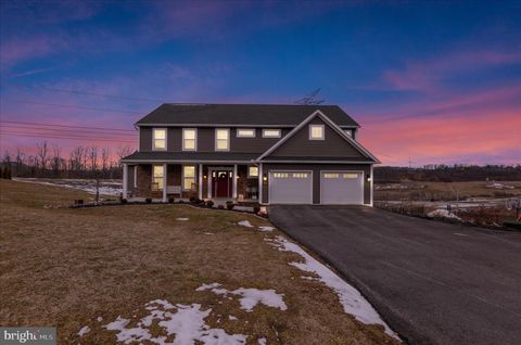 Photo of 120 Great Bend Way, READING, PA 19608 (MLS # PABK2068666)