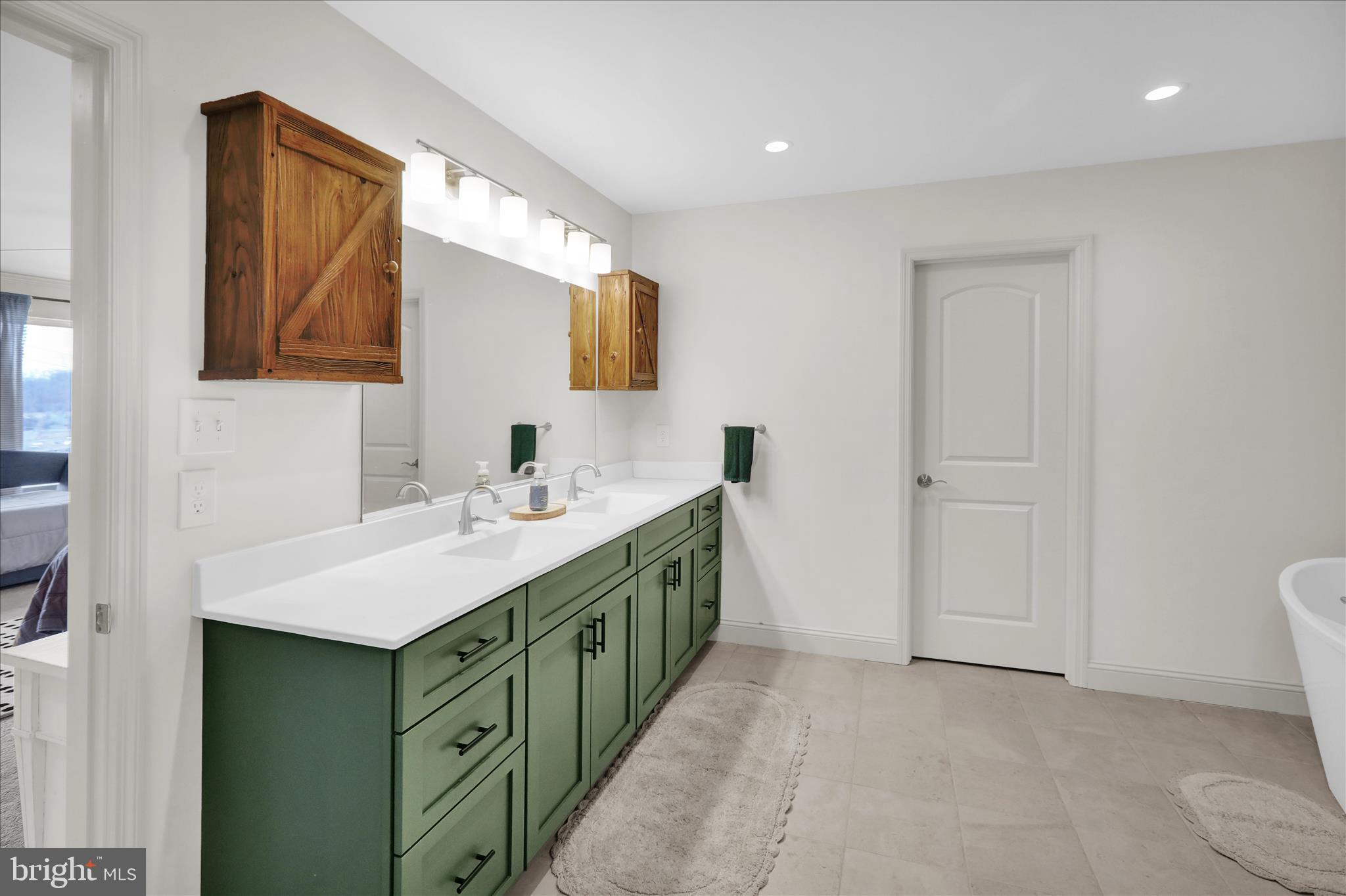 WHEATFIELD RUN - Residential