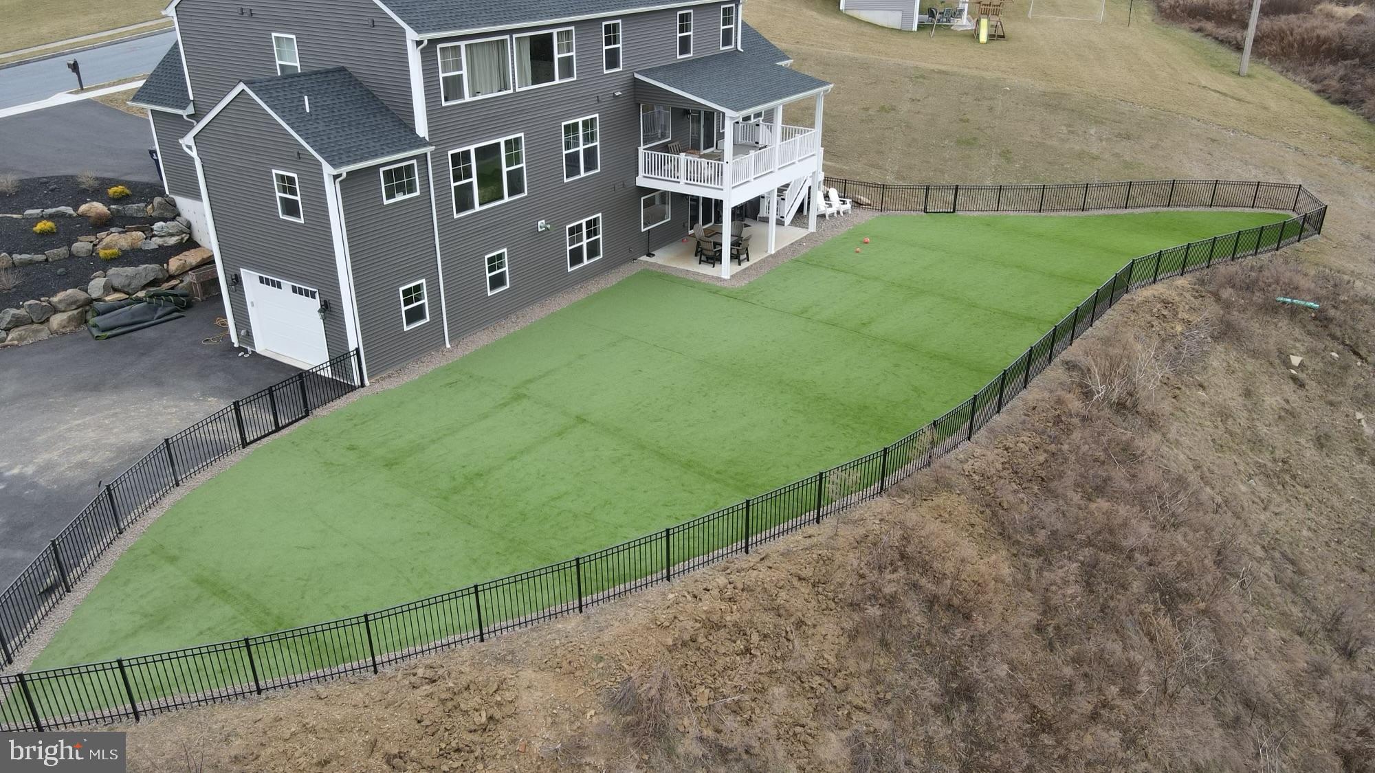 WHEATFIELD RUN - Residential