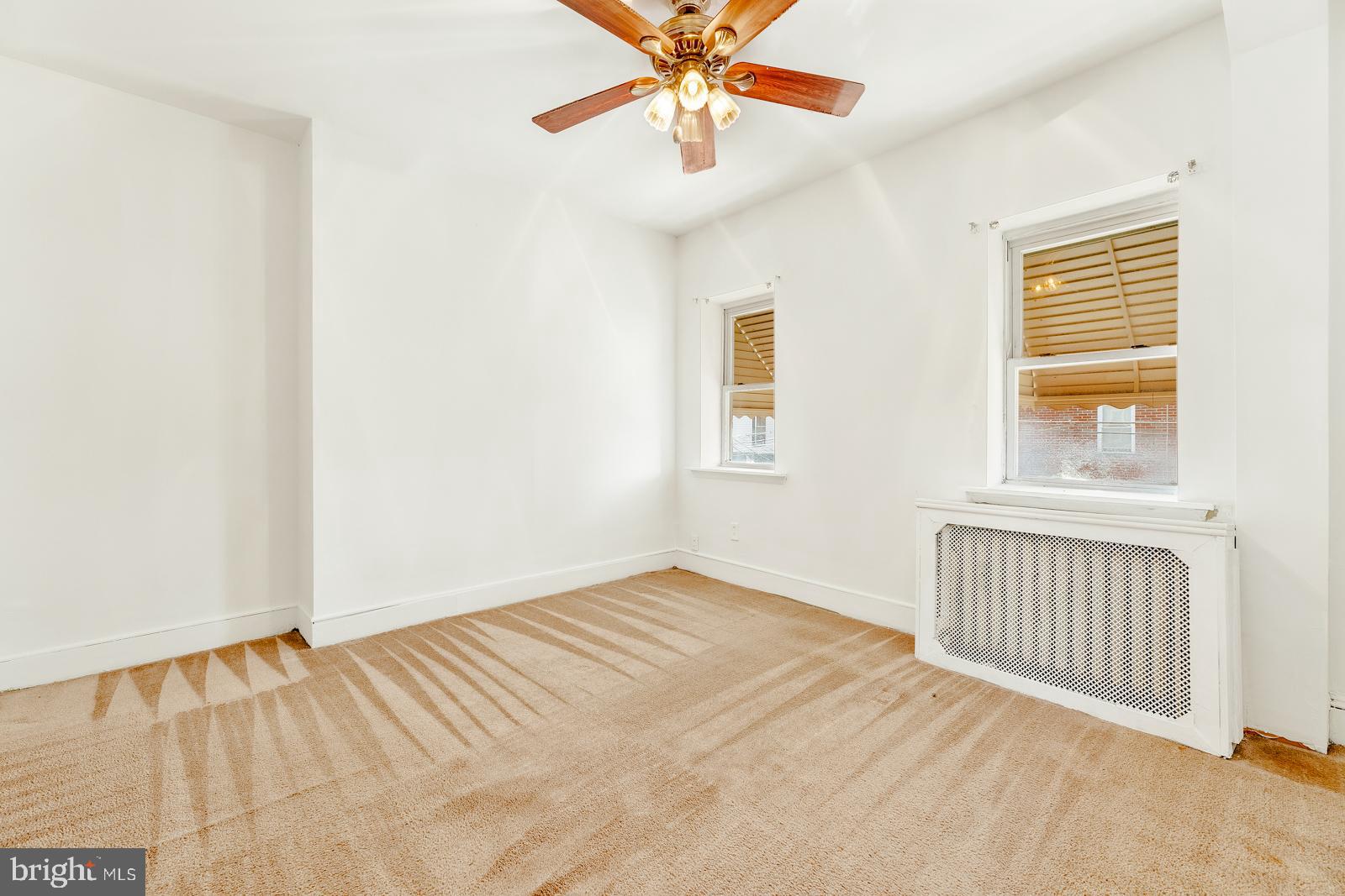 PORT RICHMOND - Residential