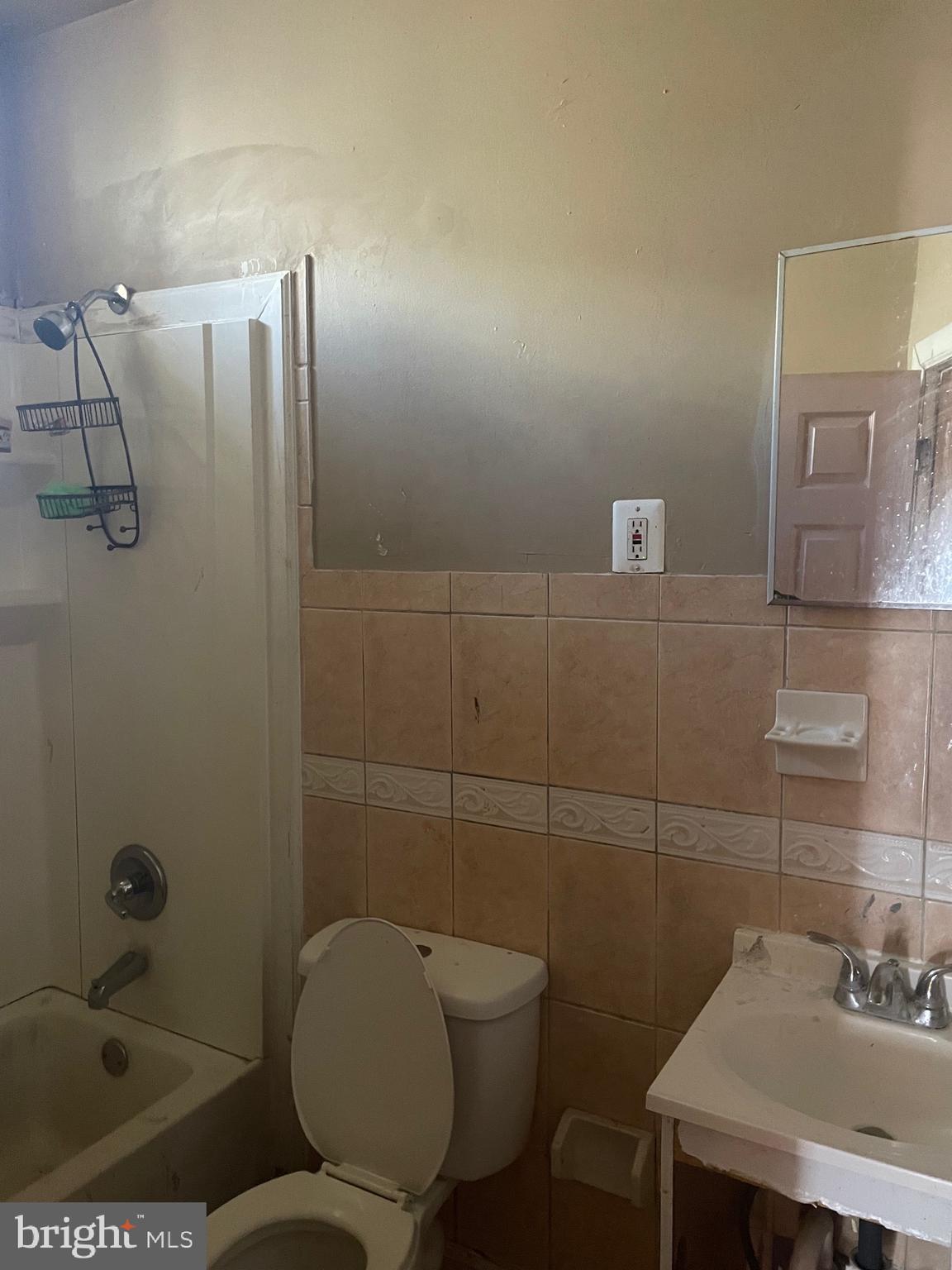 KENSINGTON - Residential