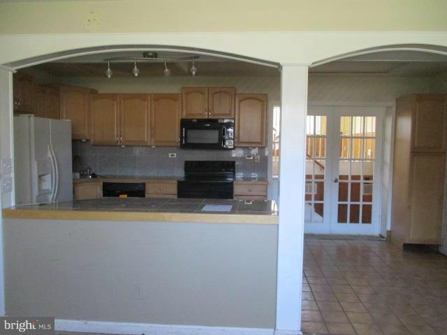 SHARONVILLE - Residential