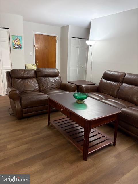 7 ROCKFORD ROAD UNIT B007