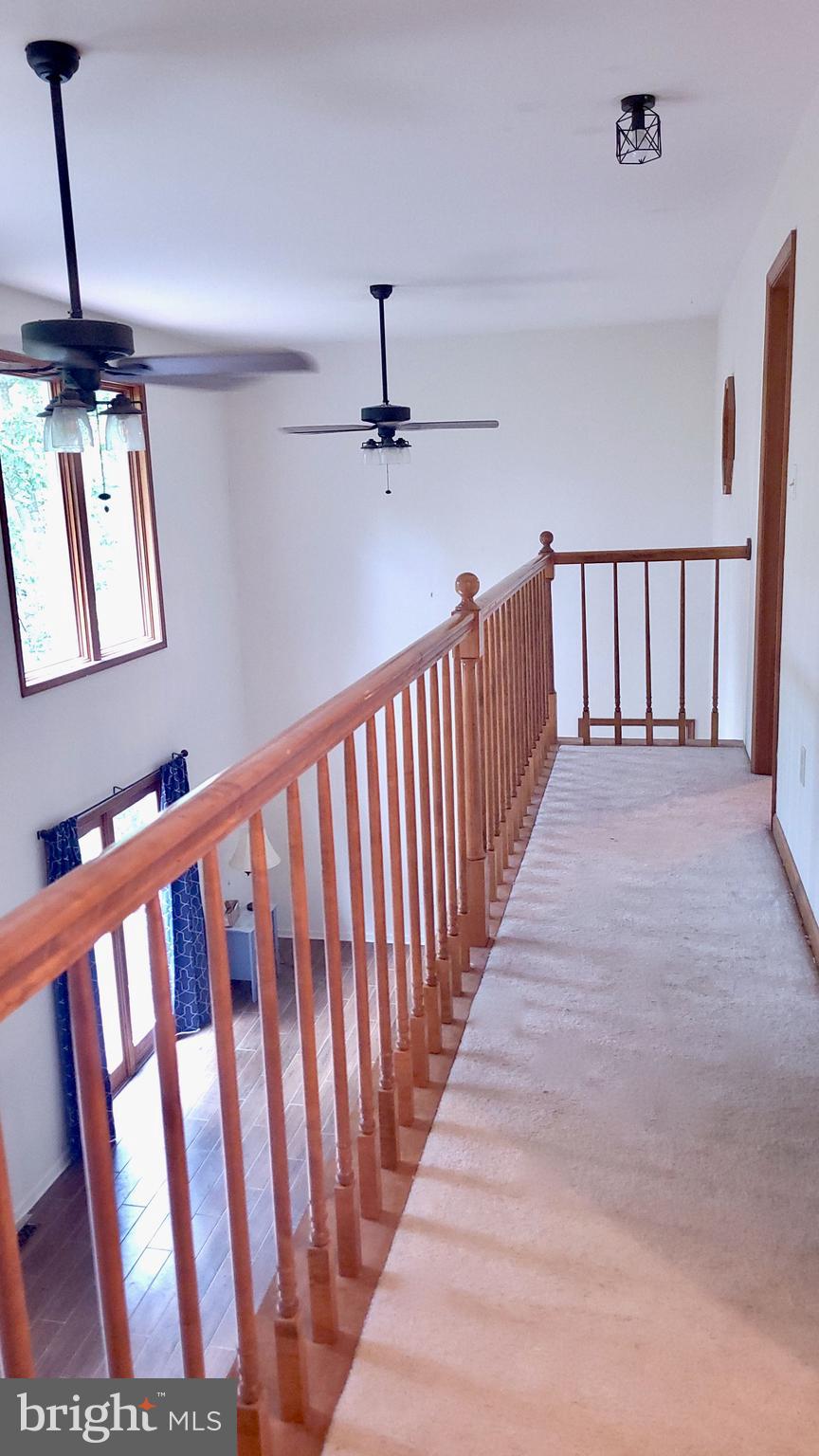 WILLOWS COLONY - Residential Lease