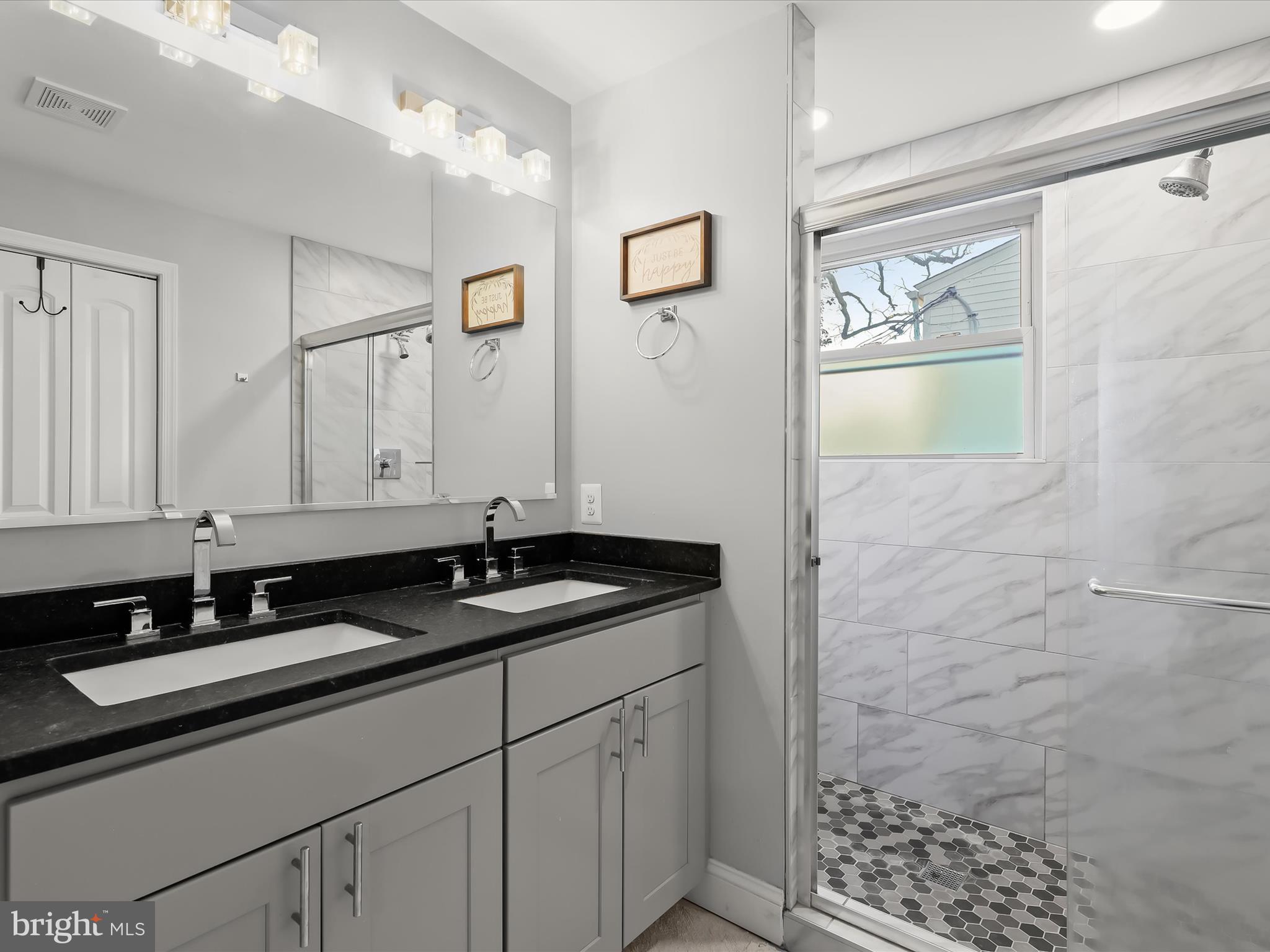 HAMILTON HEIGHTS - Residential