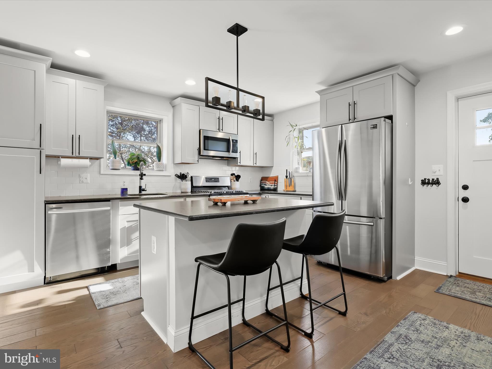 HAMILTON HEIGHTS - Residential