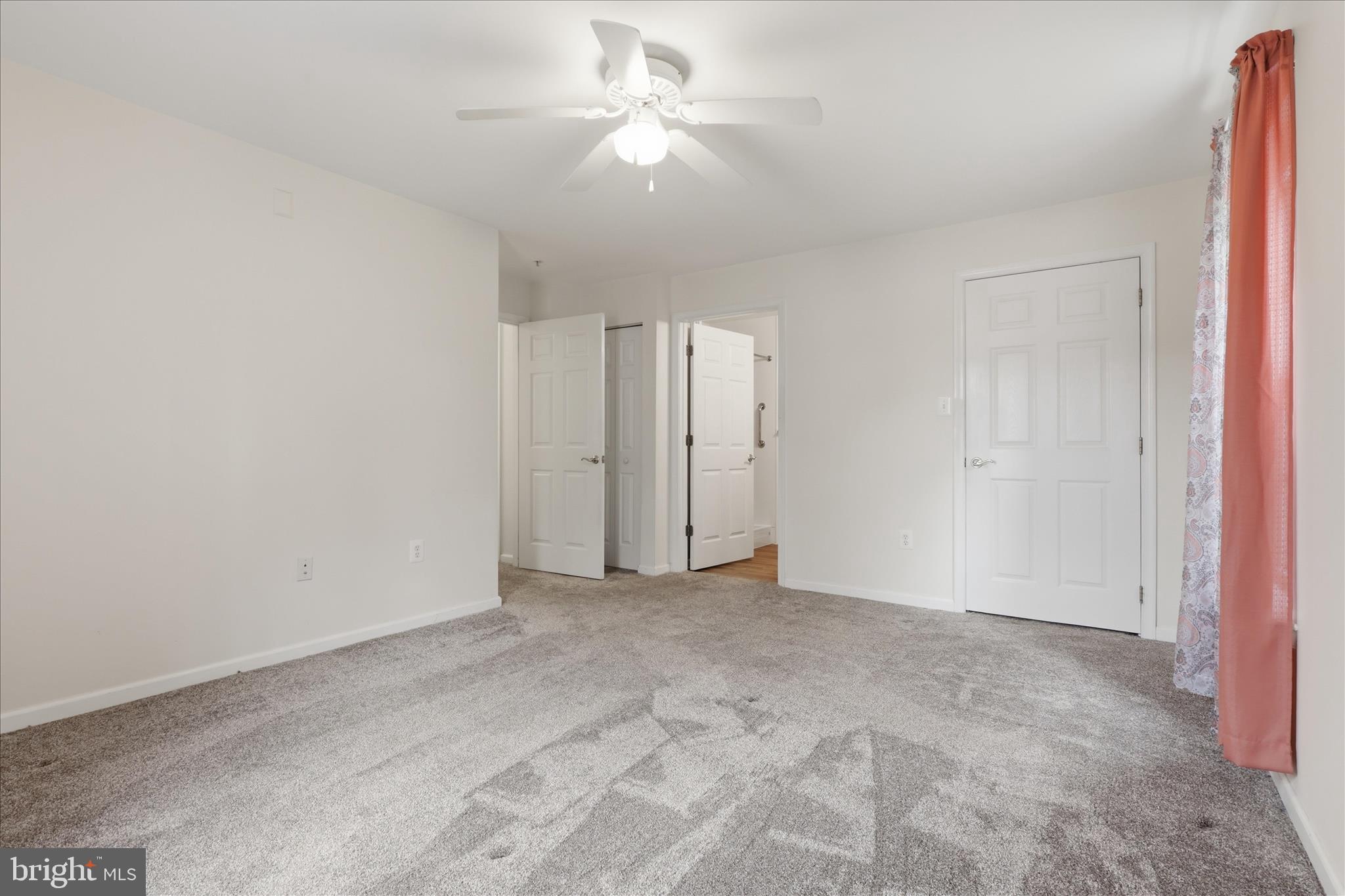 POTOMAC RIDGE - Residential