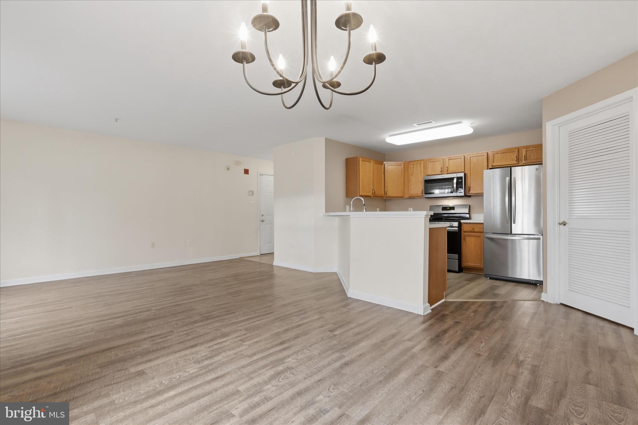 POTOMAC RIDGE - Residential