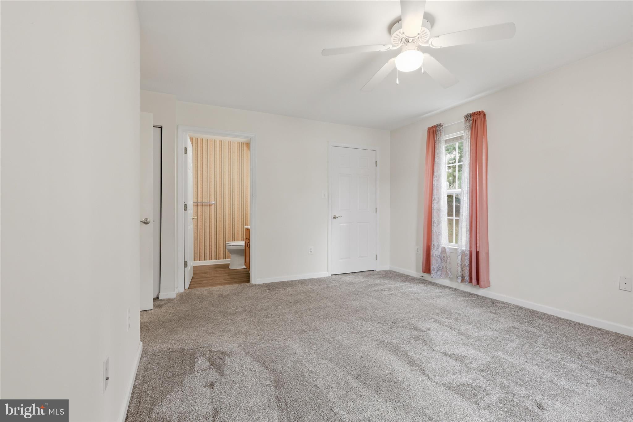 POTOMAC RIDGE - Residential