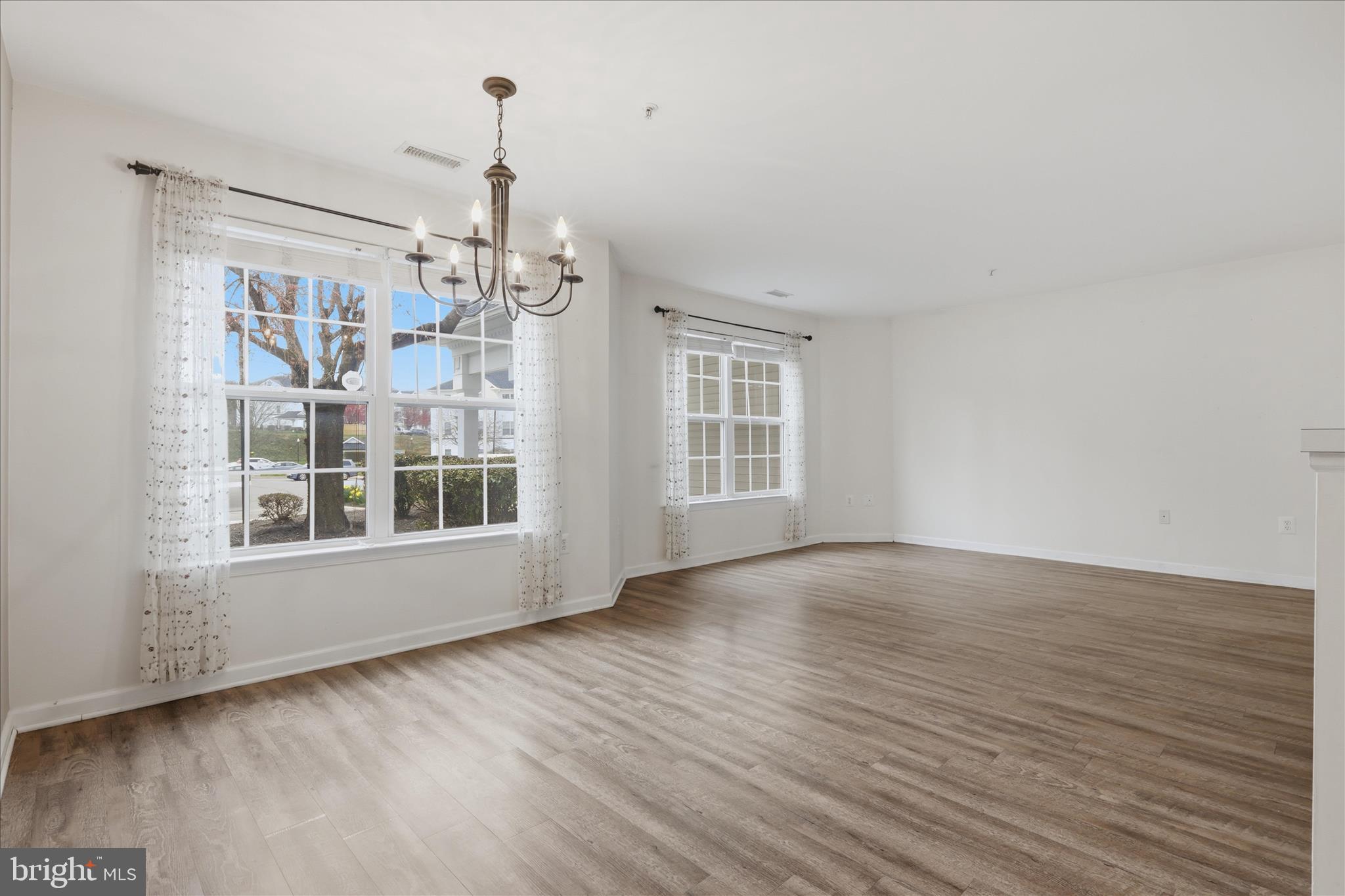 POTOMAC RIDGE - Residential