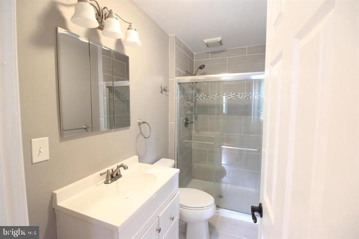 MT ZEPHYR - Residential Lease