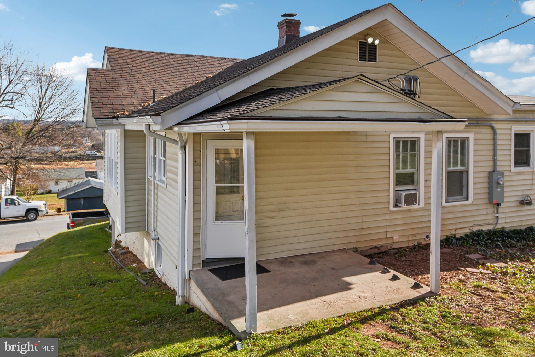 NONE AVAILABLE - Residential Lease