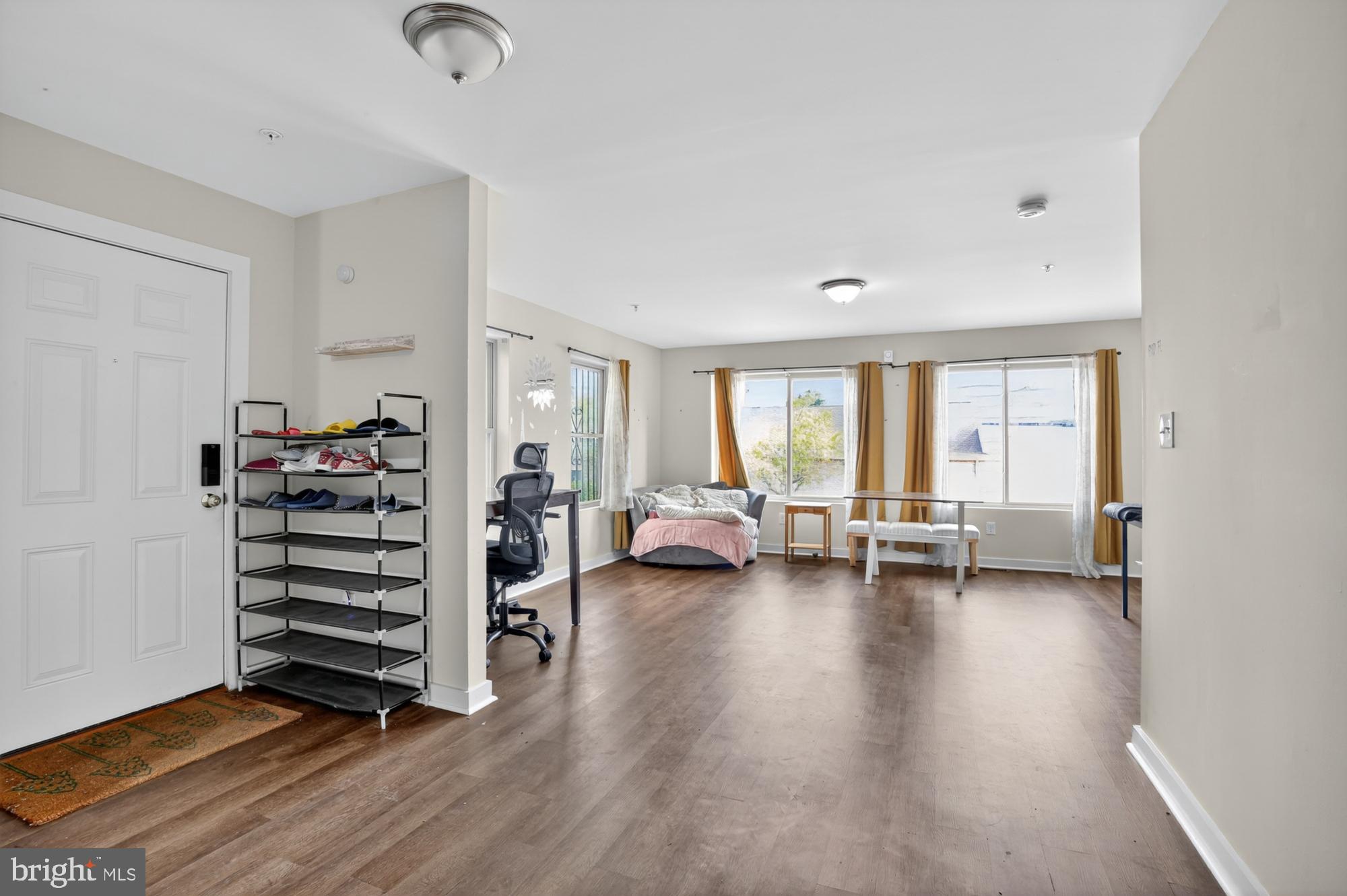 POWELTON VILLAGE - Residential Lease