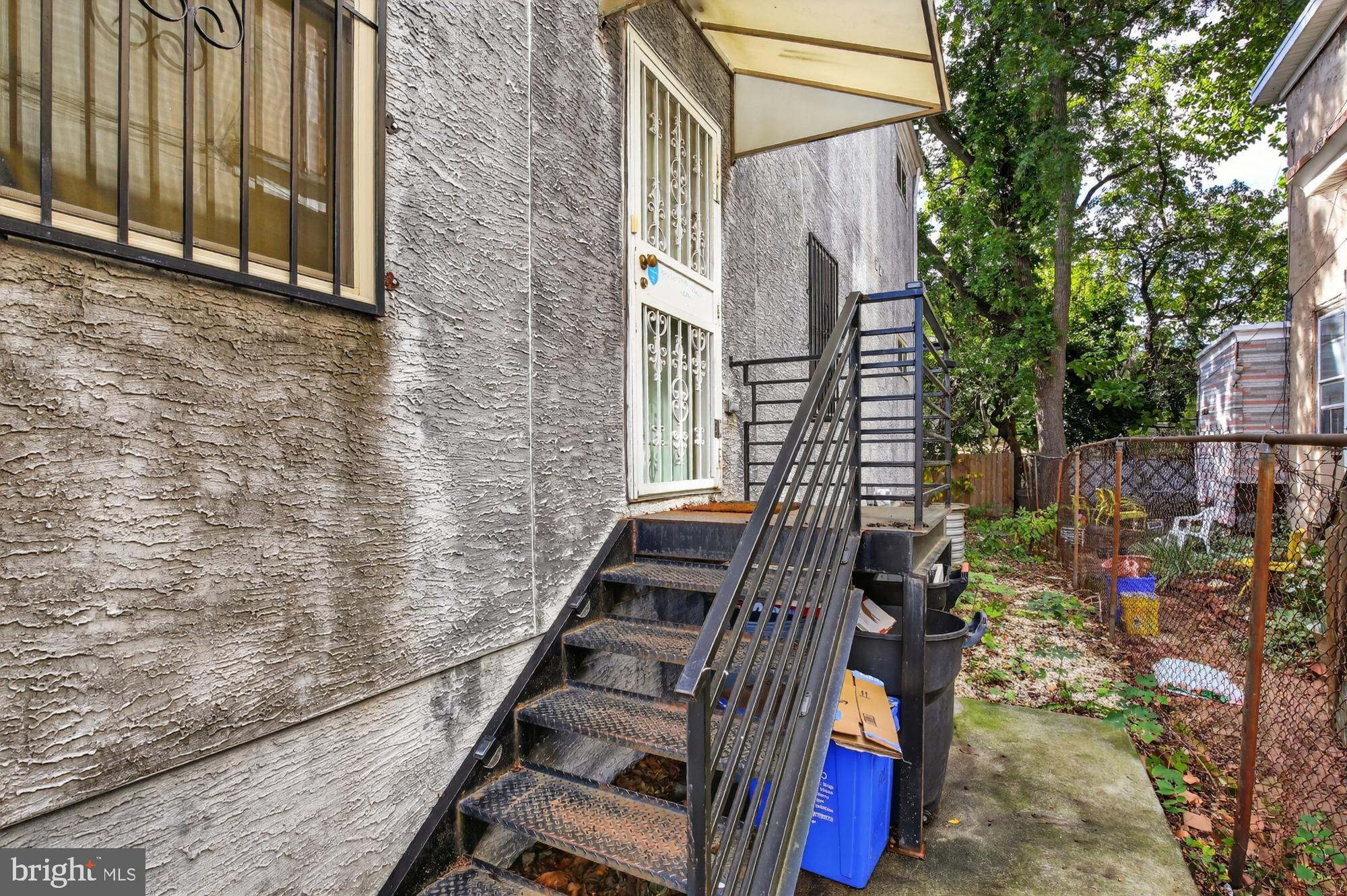 POWELTON VILLAGE - Residential Lease