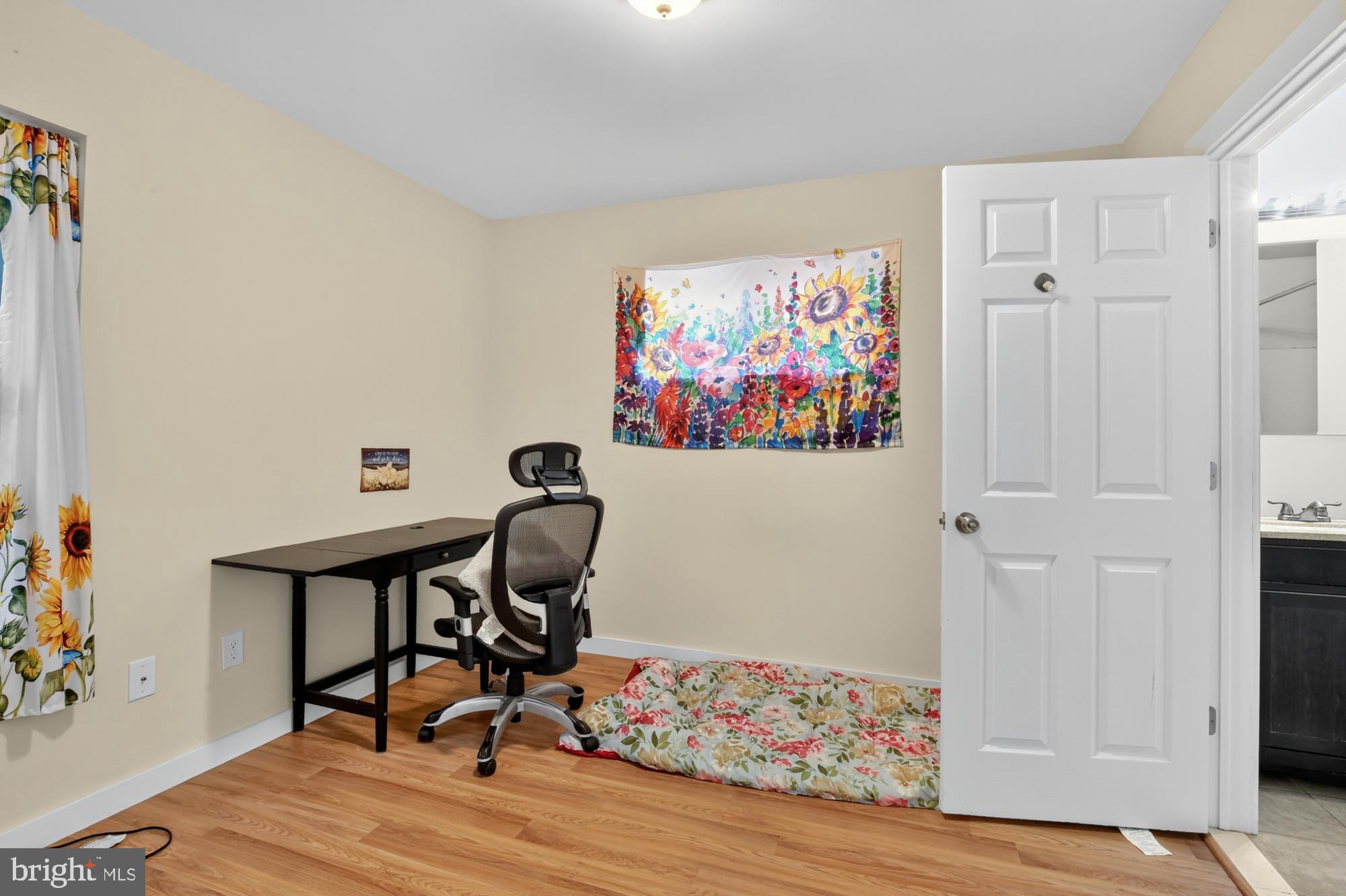 POWELTON VILLAGE - Residential Lease