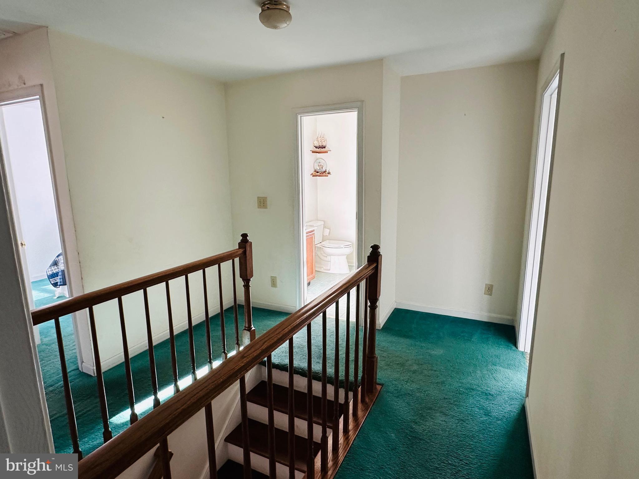 HOLLY CORNER ESTATES - Residential