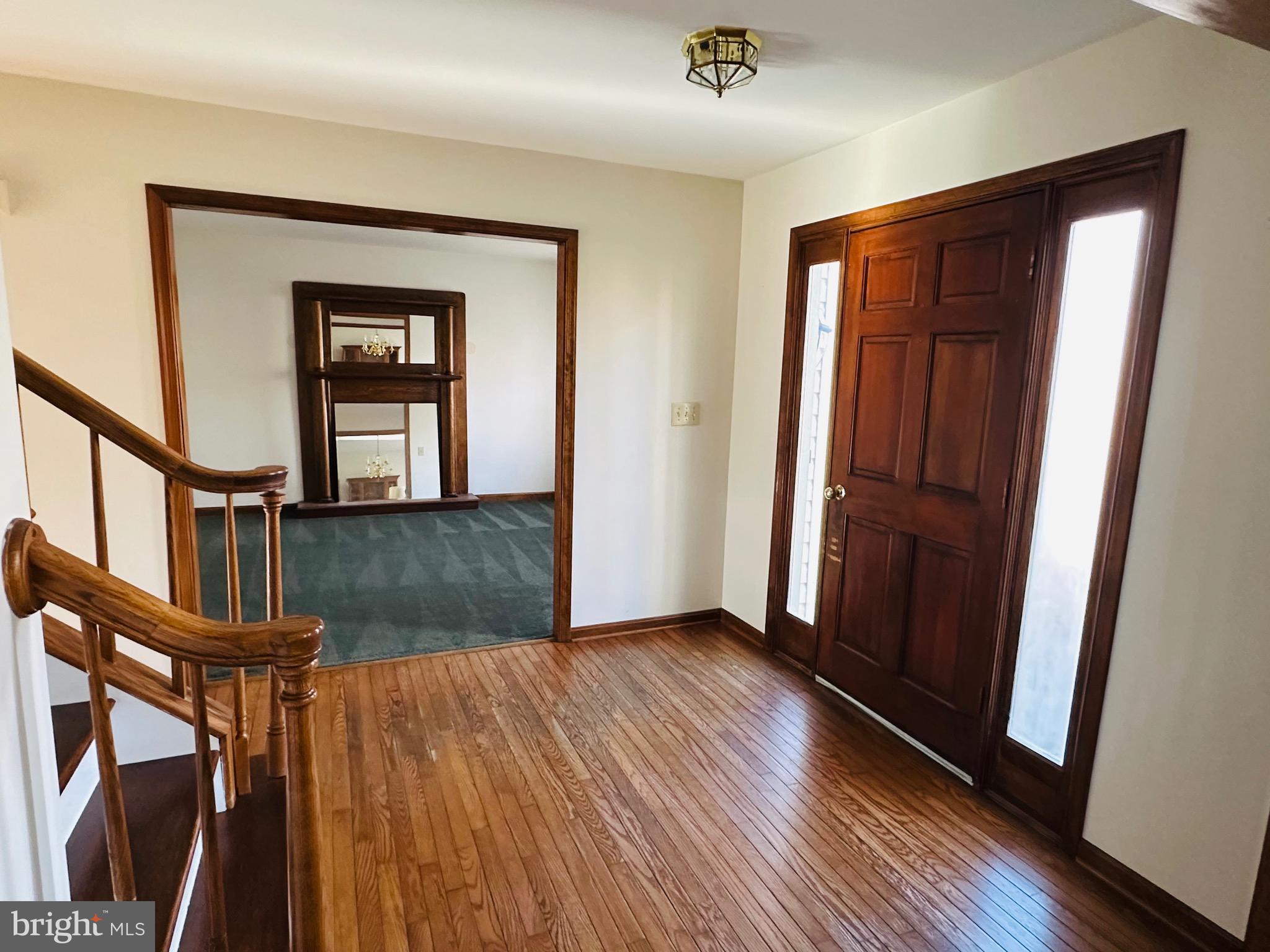 HOLLY CORNER ESTATES - Residential