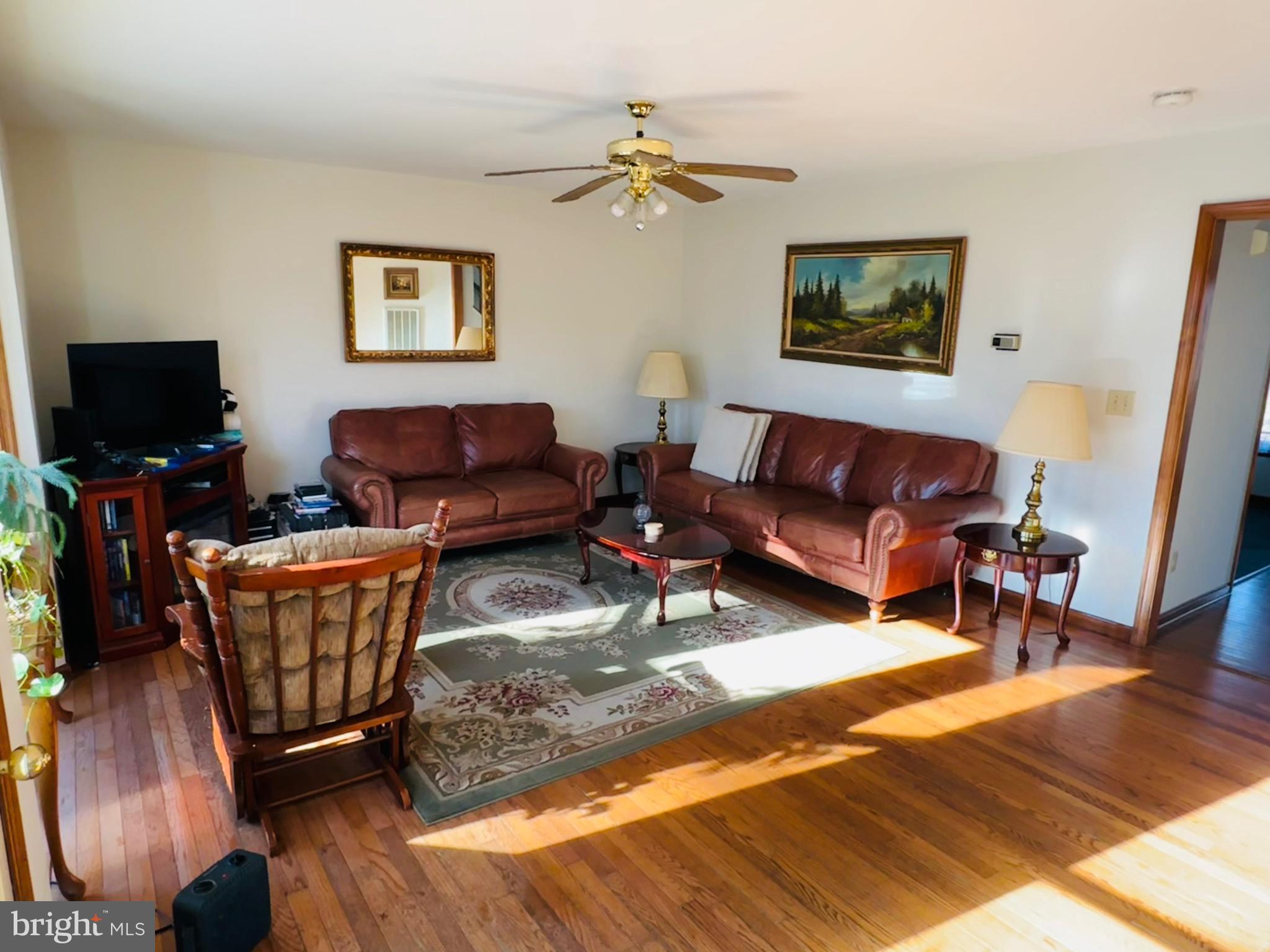 HOLLY CORNER ESTATES - Residential