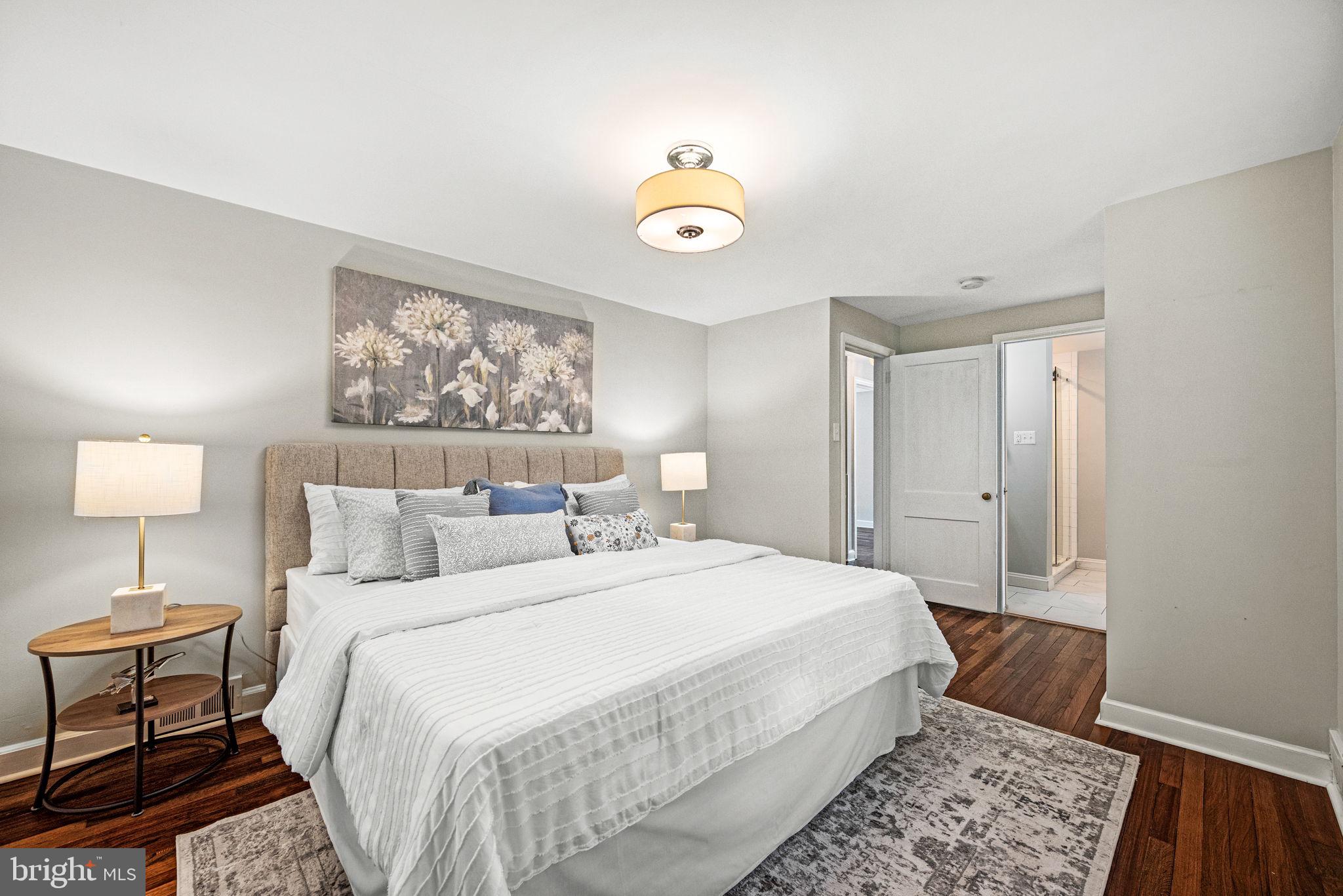 STRAFFORD VILLAGE - Residential