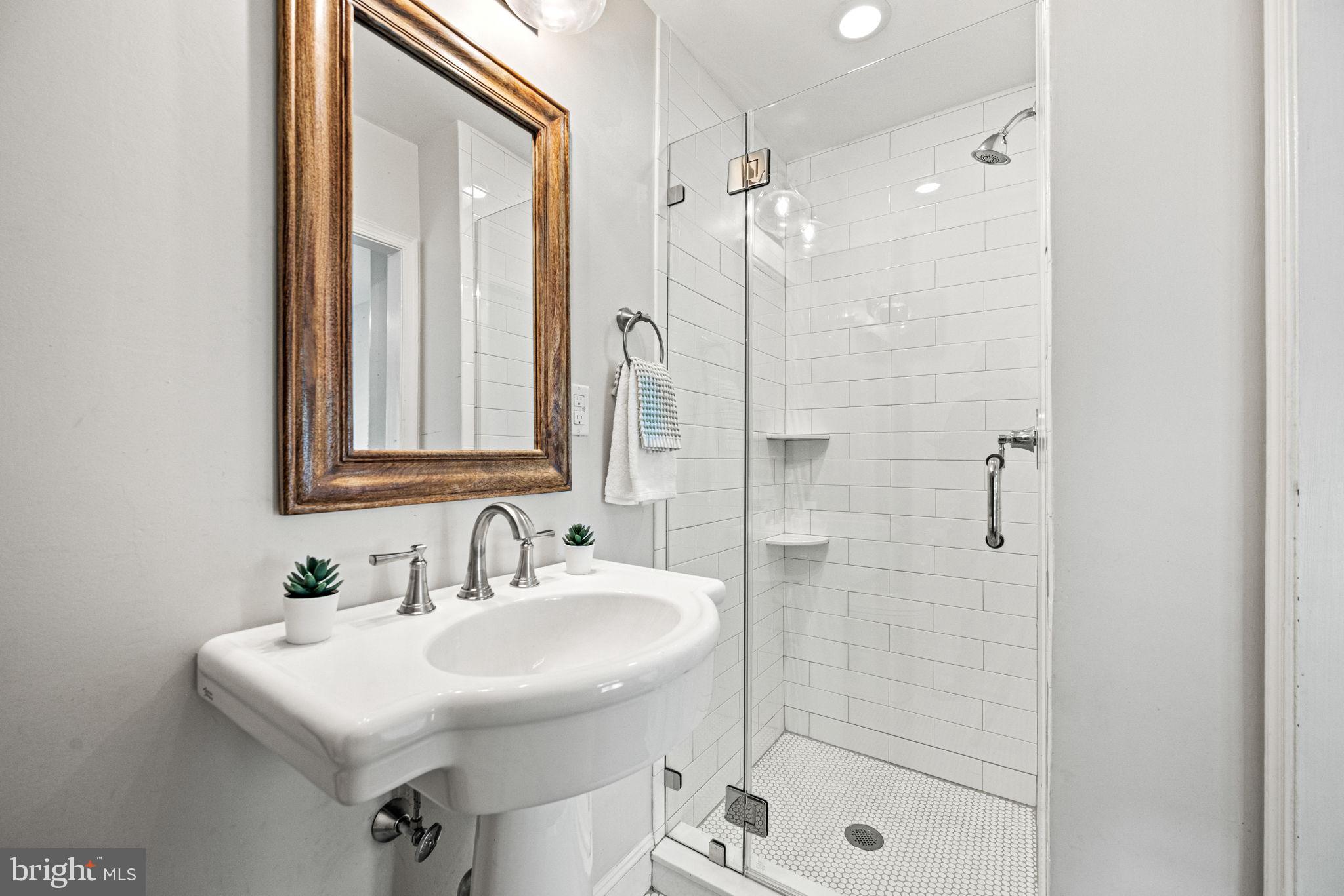 STRAFFORD VILLAGE - Residential