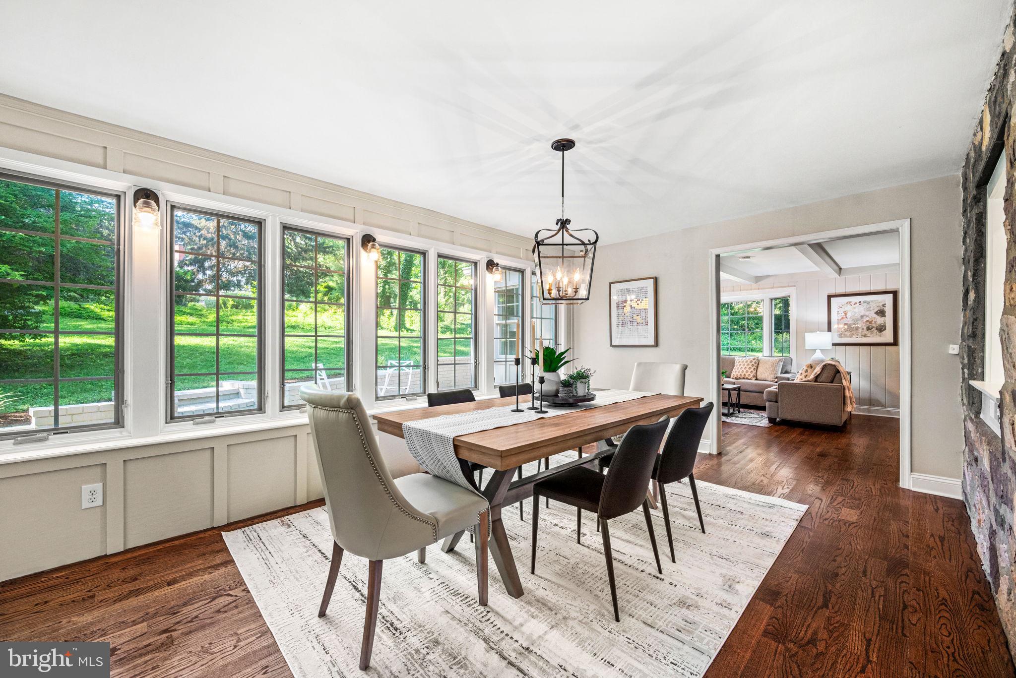 STRAFFORD VILLAGE - Residential