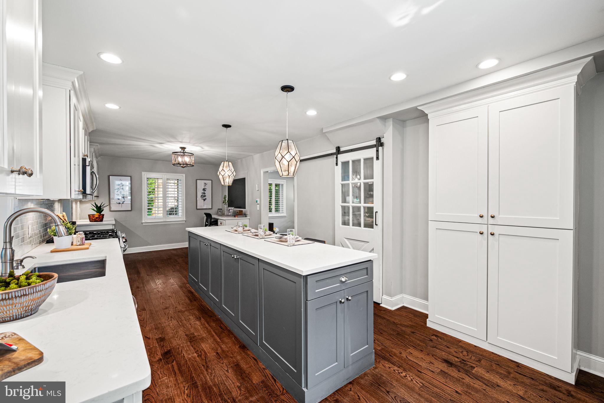 STRAFFORD VILLAGE - Residential