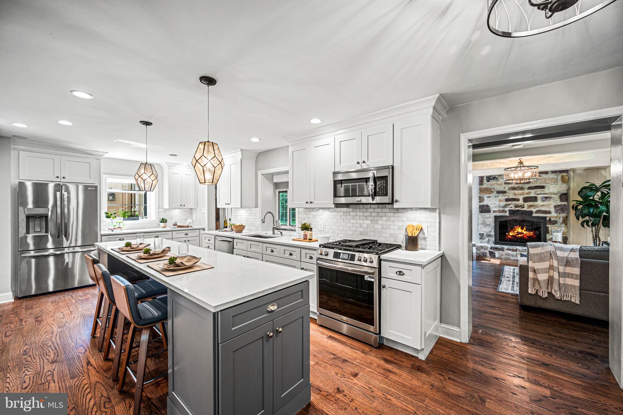 STRAFFORD VILLAGE - Residential