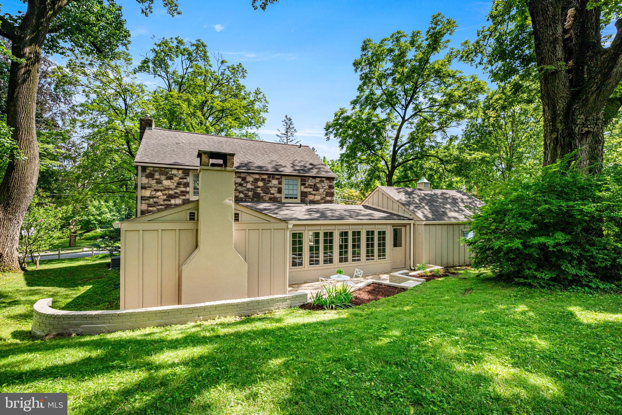 STRAFFORD VILLAGE - Residential