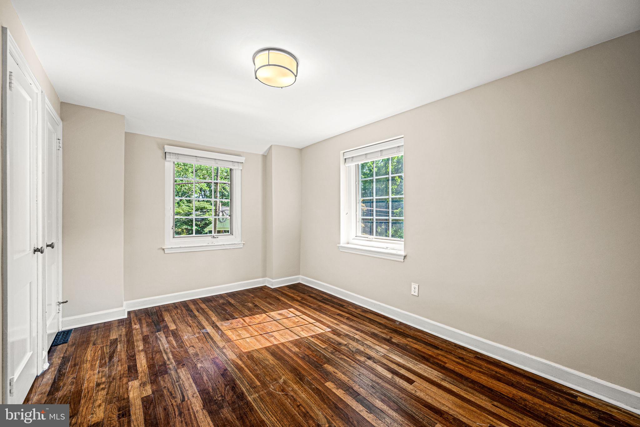 STRAFFORD VILLAGE - Residential