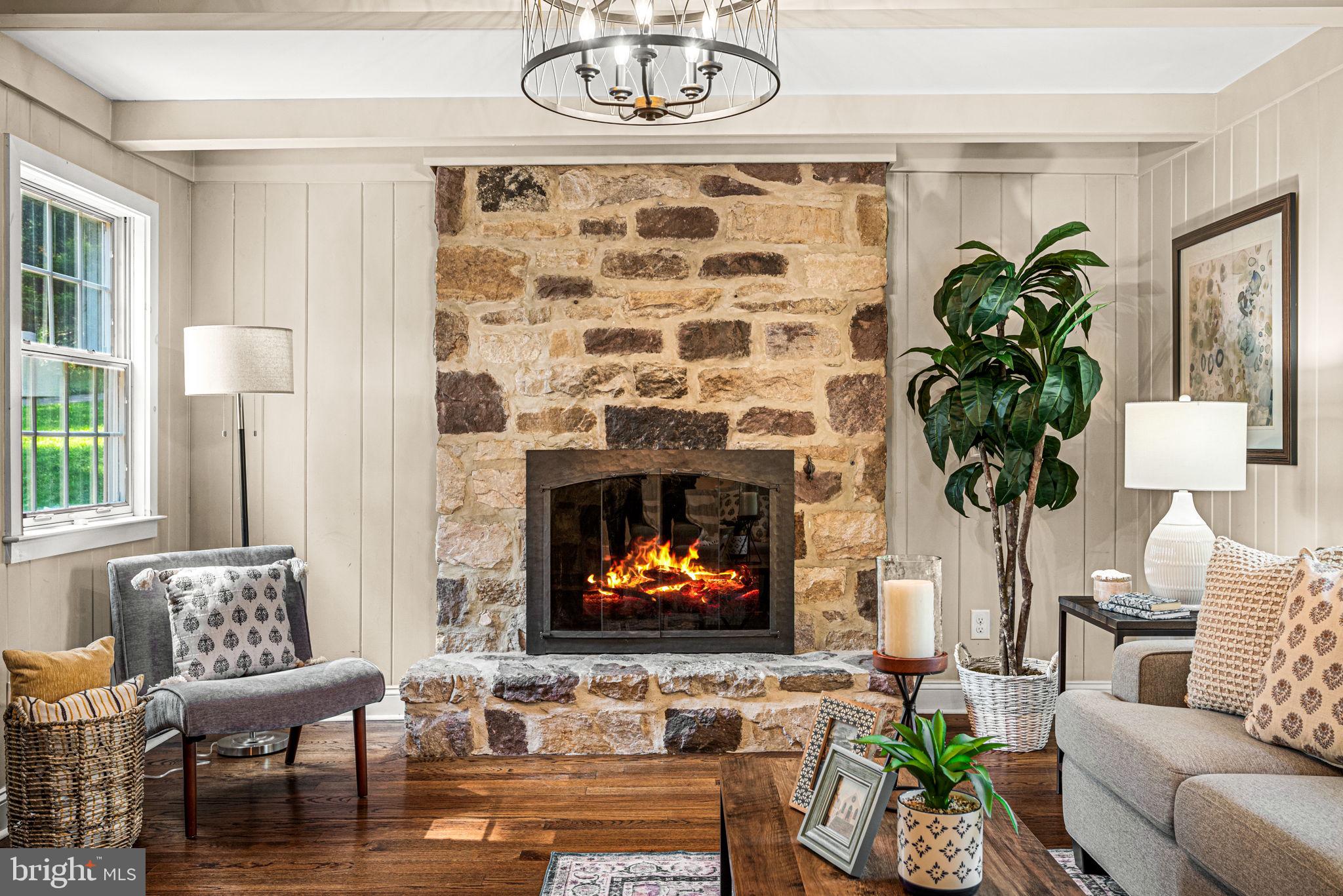 STRAFFORD VILLAGE - Residential