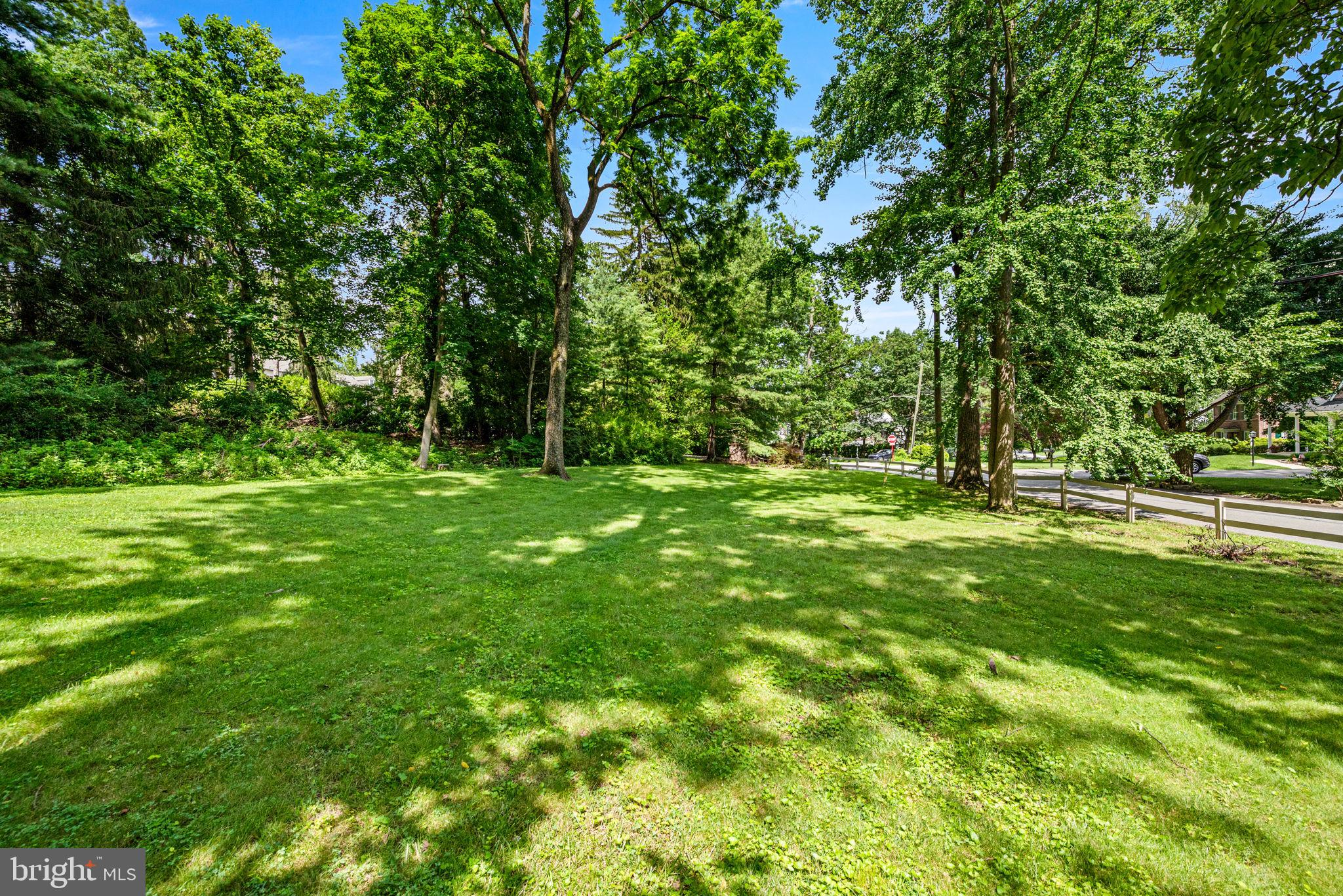 STRAFFORD VILLAGE - Residential