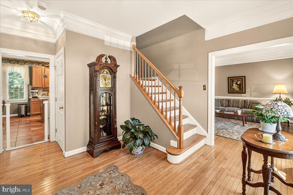 7010 CLUB HOUSE CIRCLE