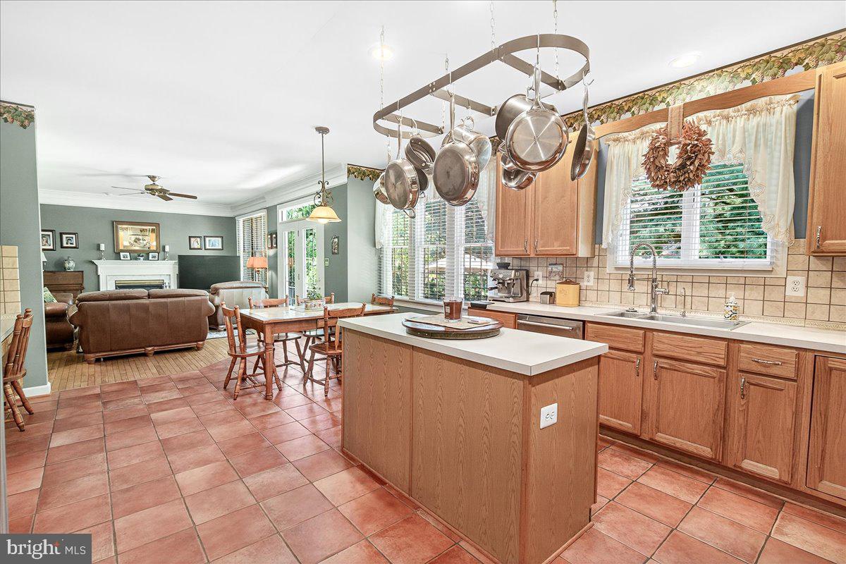 WESTWINDS - Residential