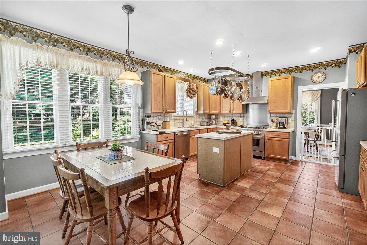 WESTWINDS - Residential